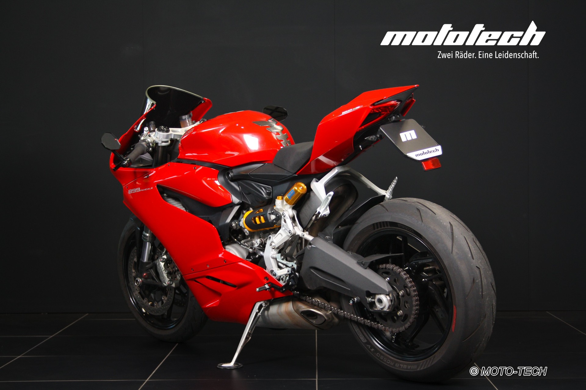 DUCATI Panigale 899-showroom-element-3