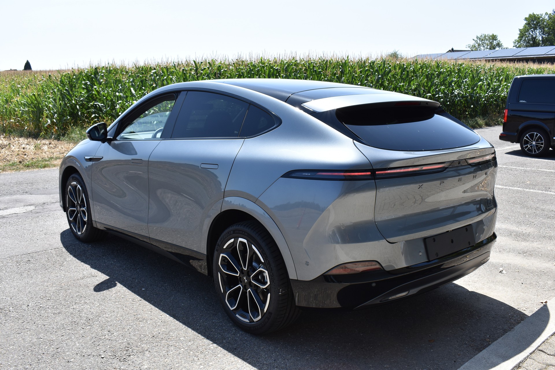 XPENG G6 80kWh Performance AWD-image-4