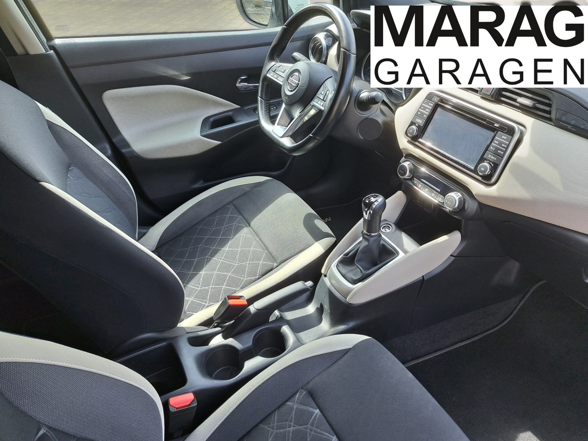 NISSAN Micra 0.9 IG-T n-connecta-image-4