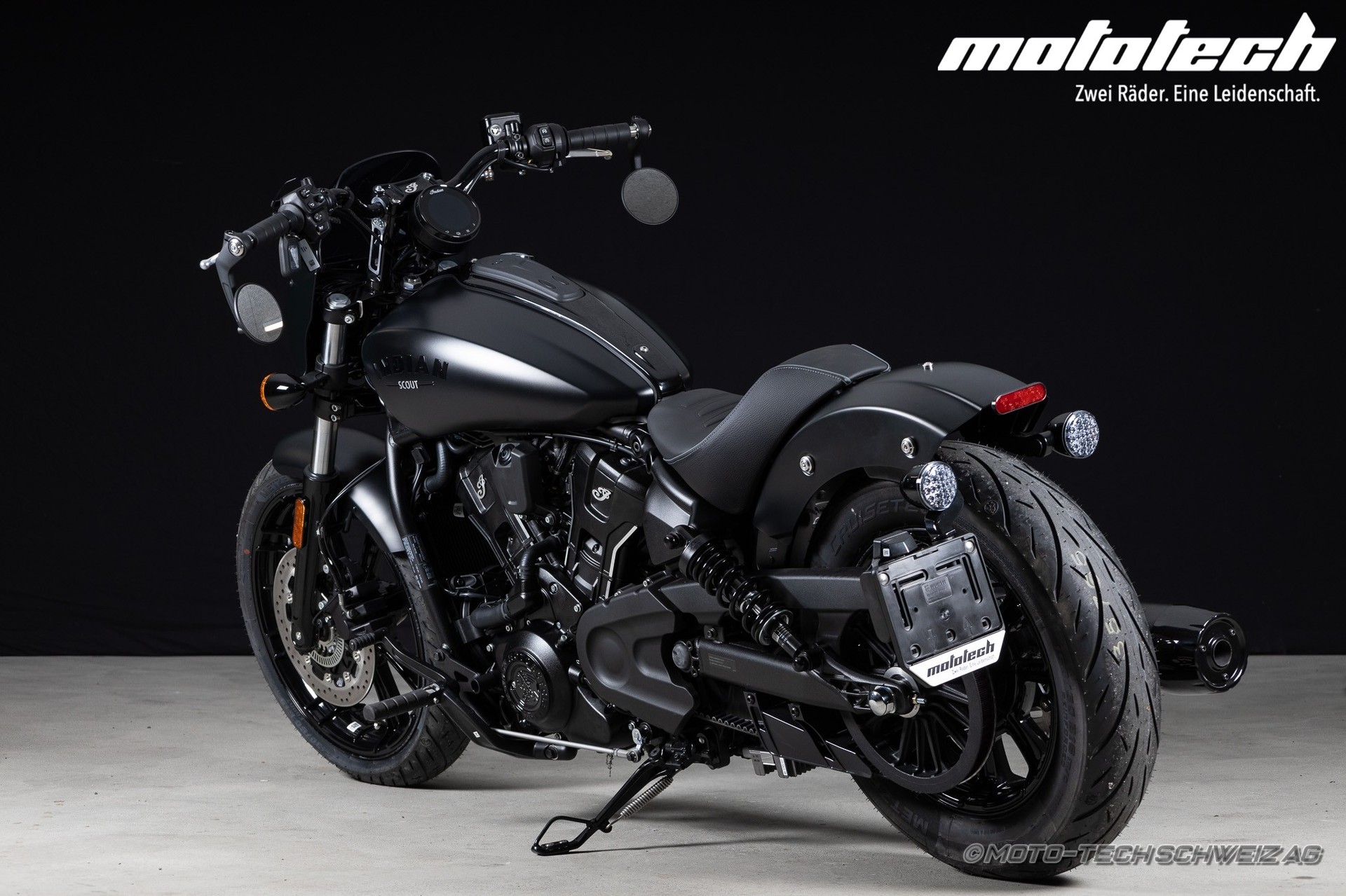 INDIAN Scout Sport-showroom-element-3