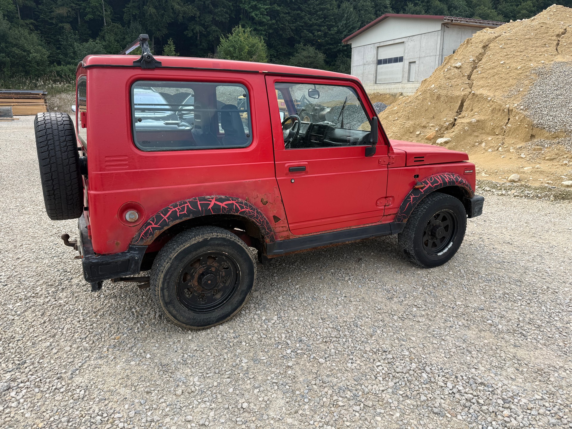 SUZUKI-image-7