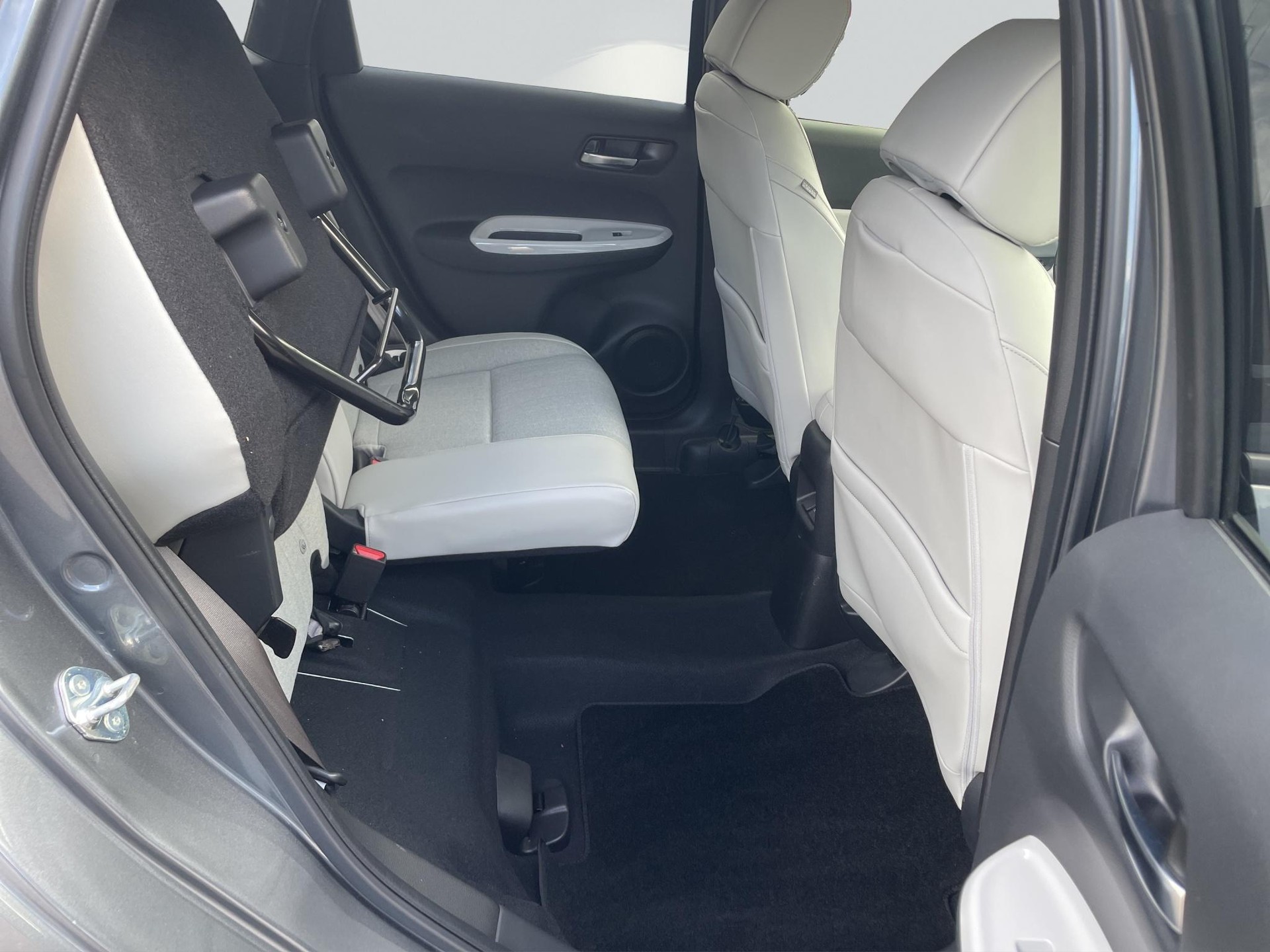 HONDA Jazz 1.5 i-MMD Executive-image-13