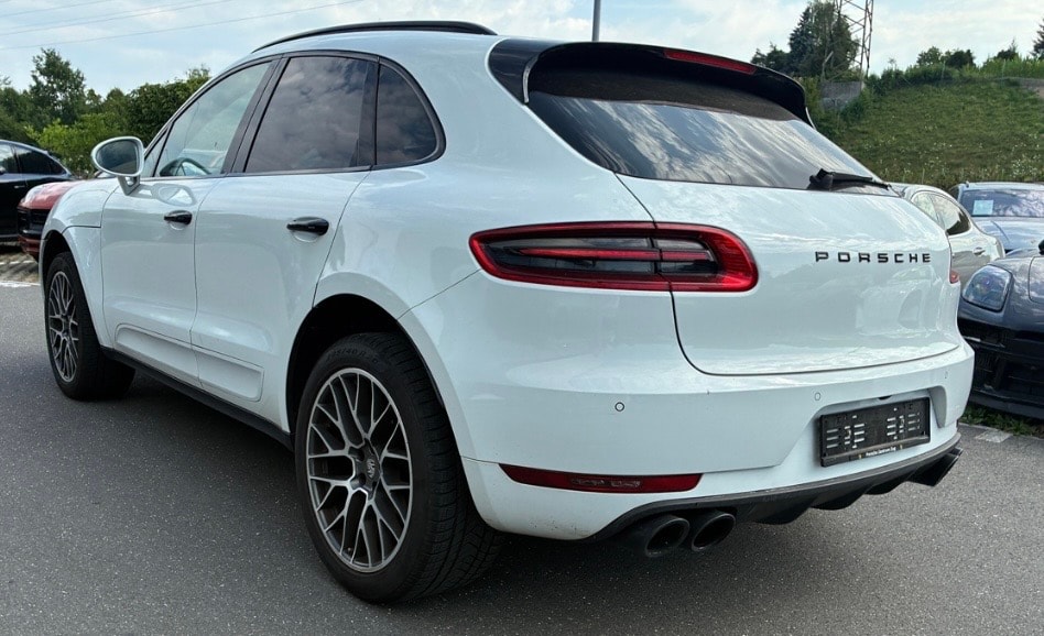 PORSCHE Macan PDK-image-6