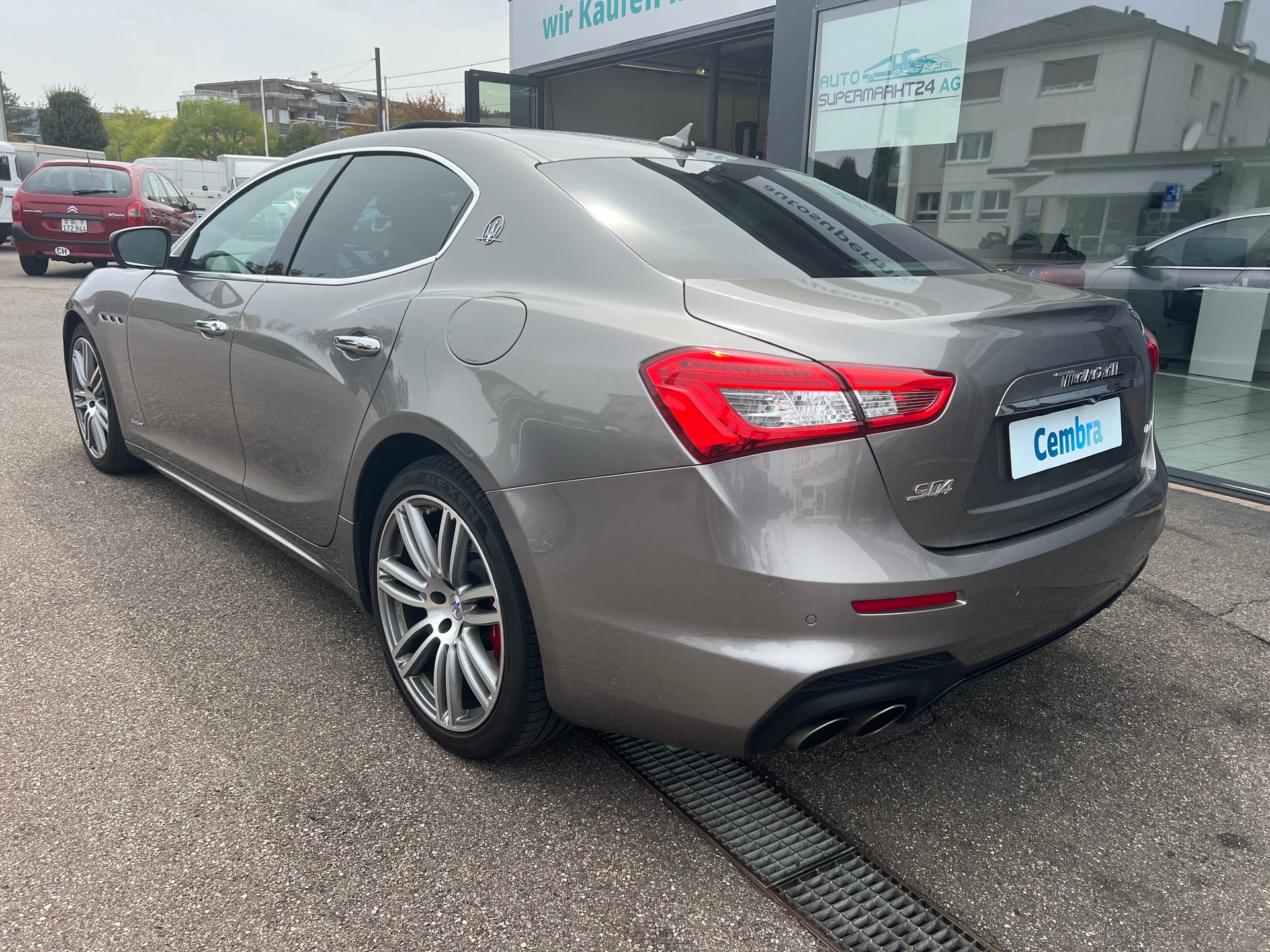 MASERATI Ghibli S Q4 3.0 V6 GranSport Automatica-showroom-element-3