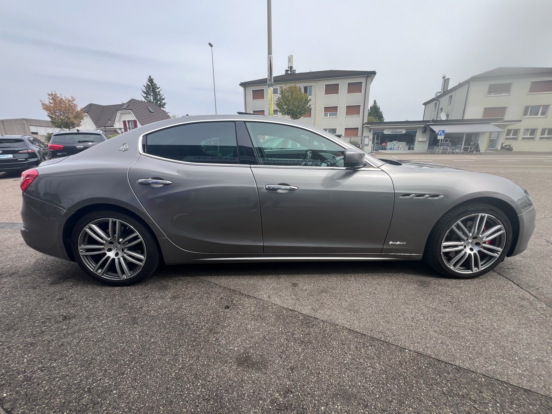 MASERATI Ghibli S Q4 3.0 V6 GranSport Automatica-image-6