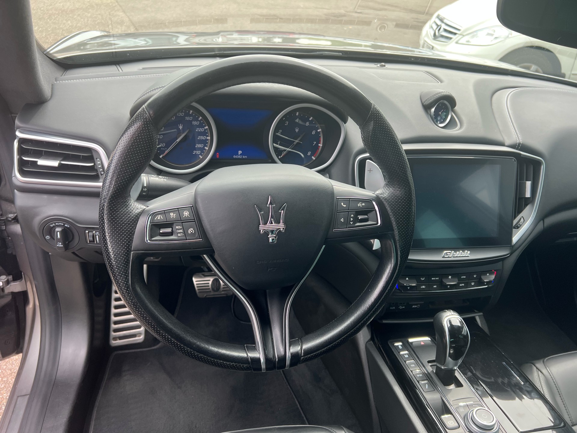 MASERATI Ghibli S Q4 3.0 V6 GranSport Automatica-image-11