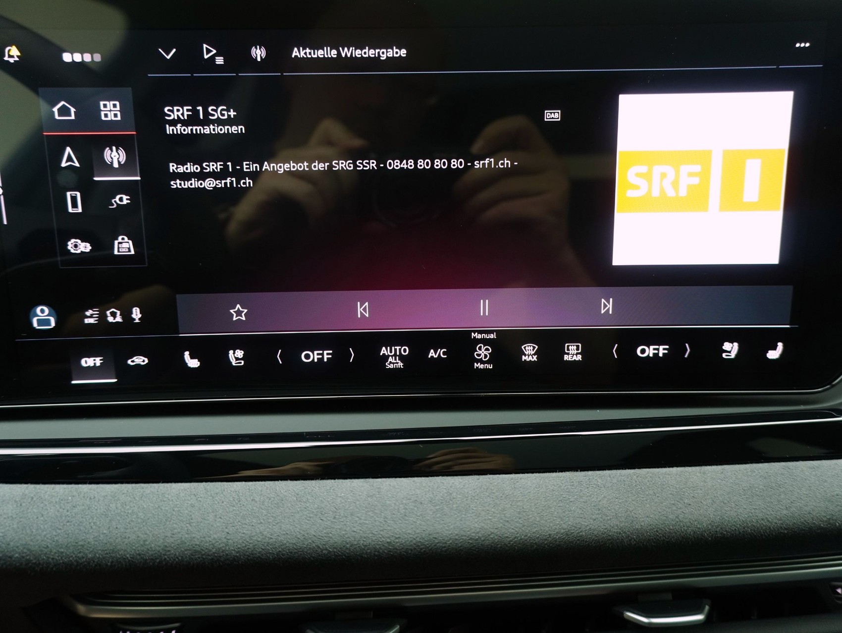 AUDI A6 Avant 2.0 e-hybrid S line quattro S-Tronic **Audi Werksgarantie bis 09/2030**-image-17
