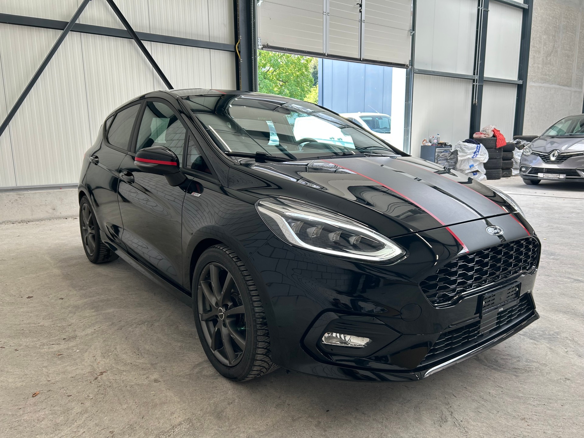 FORD Fiesta 1.0 SCTi ST Line-image-2