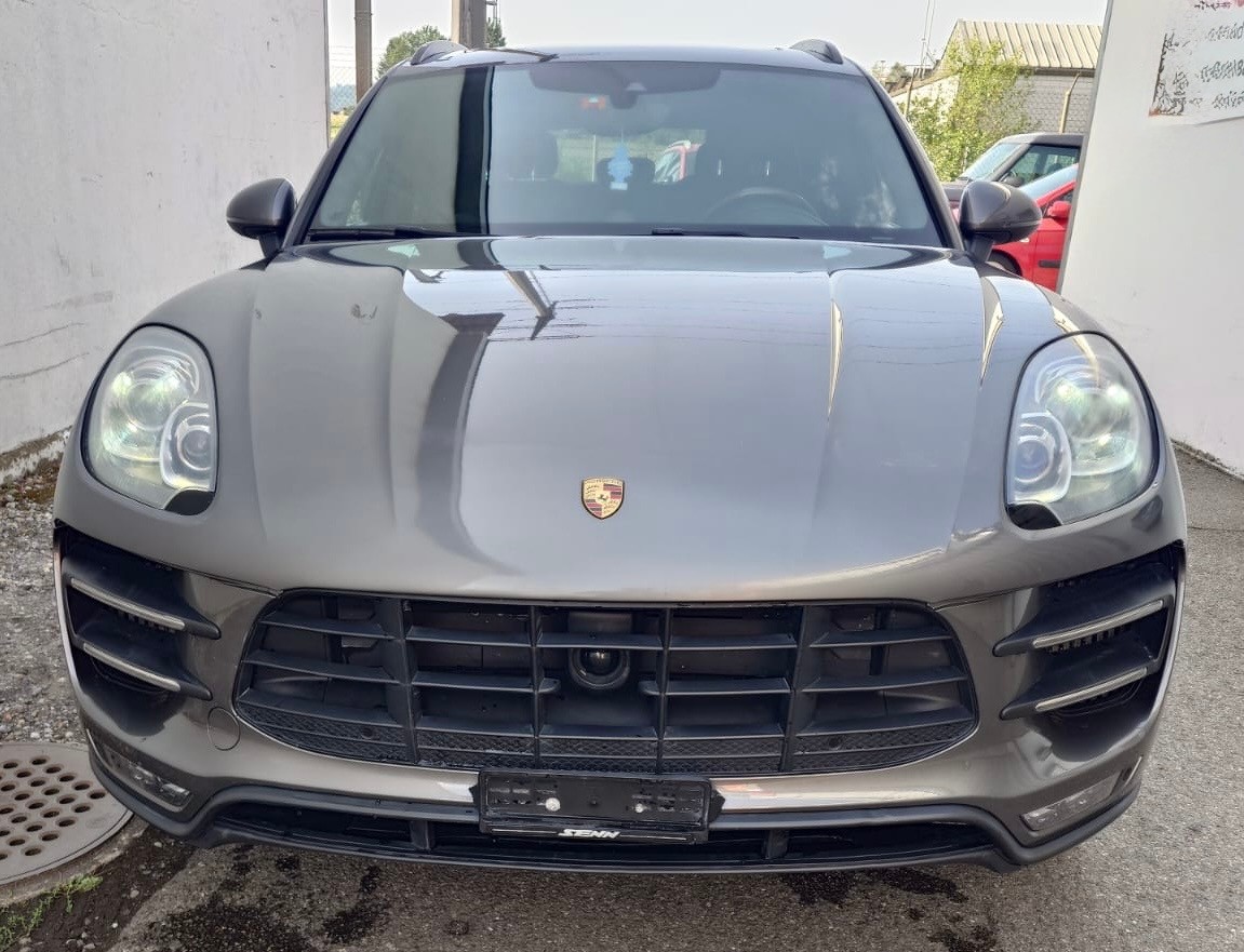 PORSCHE Macan Turbo PDK-image-1