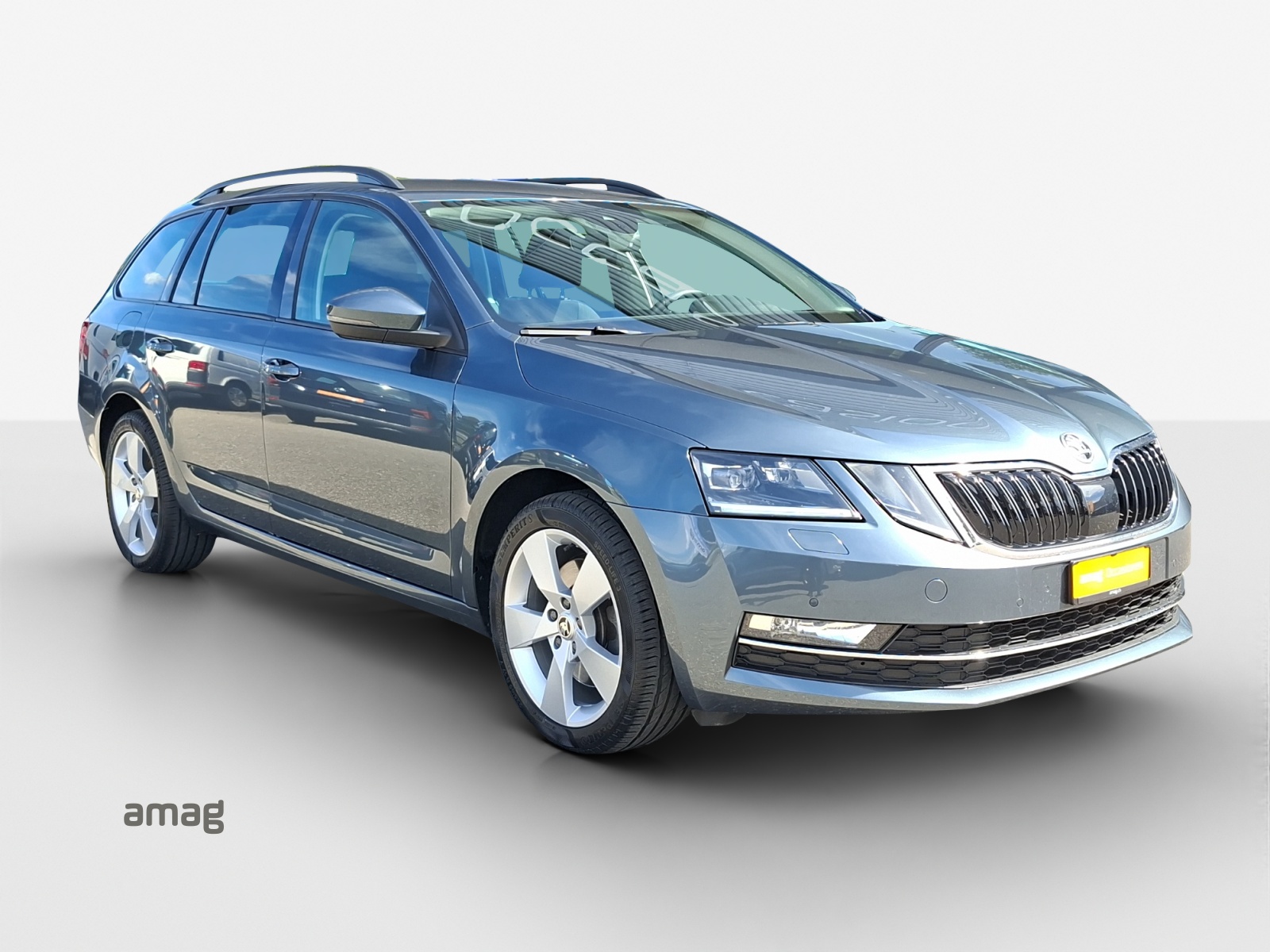SKODA Octavia Combi 2.0 TSI Style 4x4 DSG-image-5