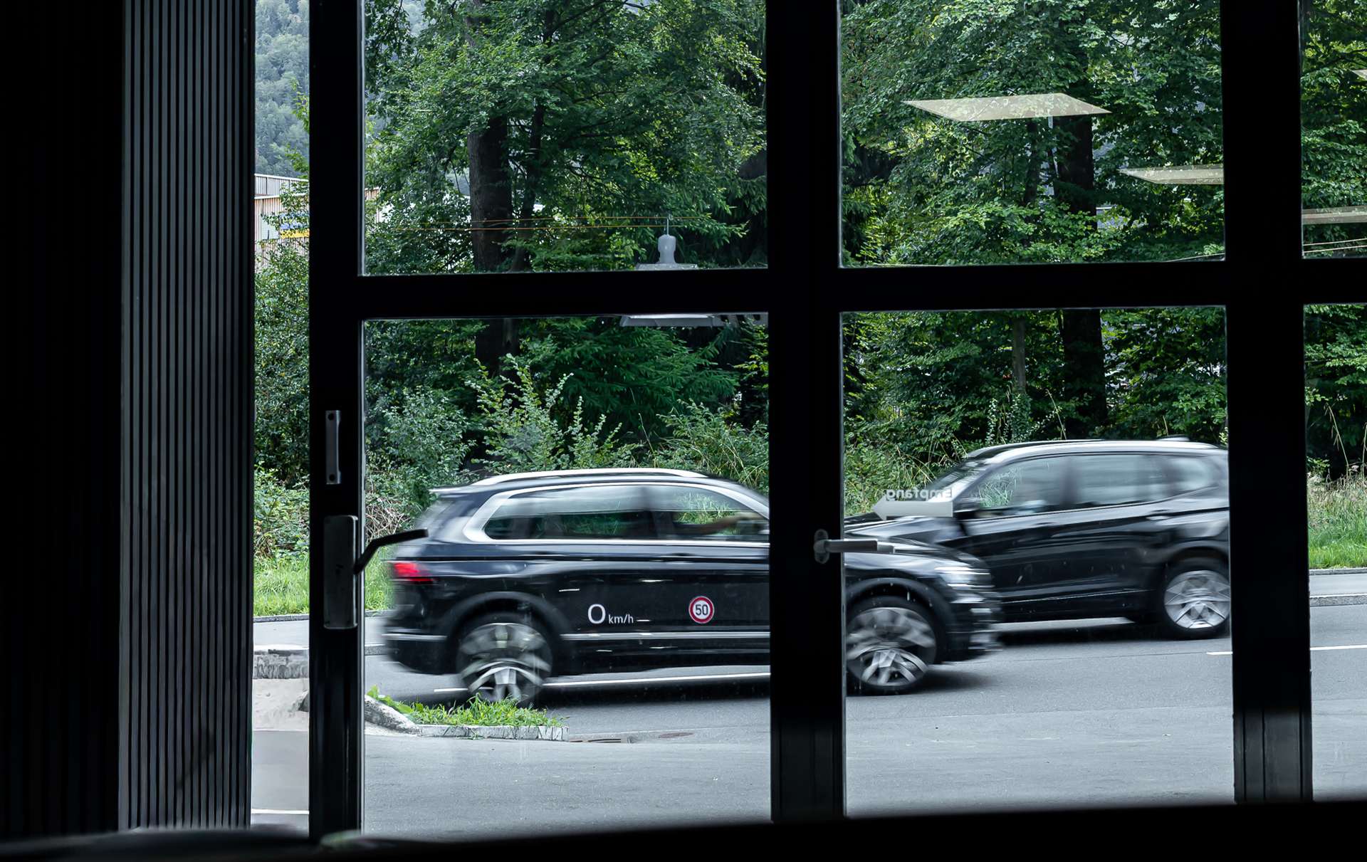 AUDI Q6 e-tron quattro S-Line-image-13