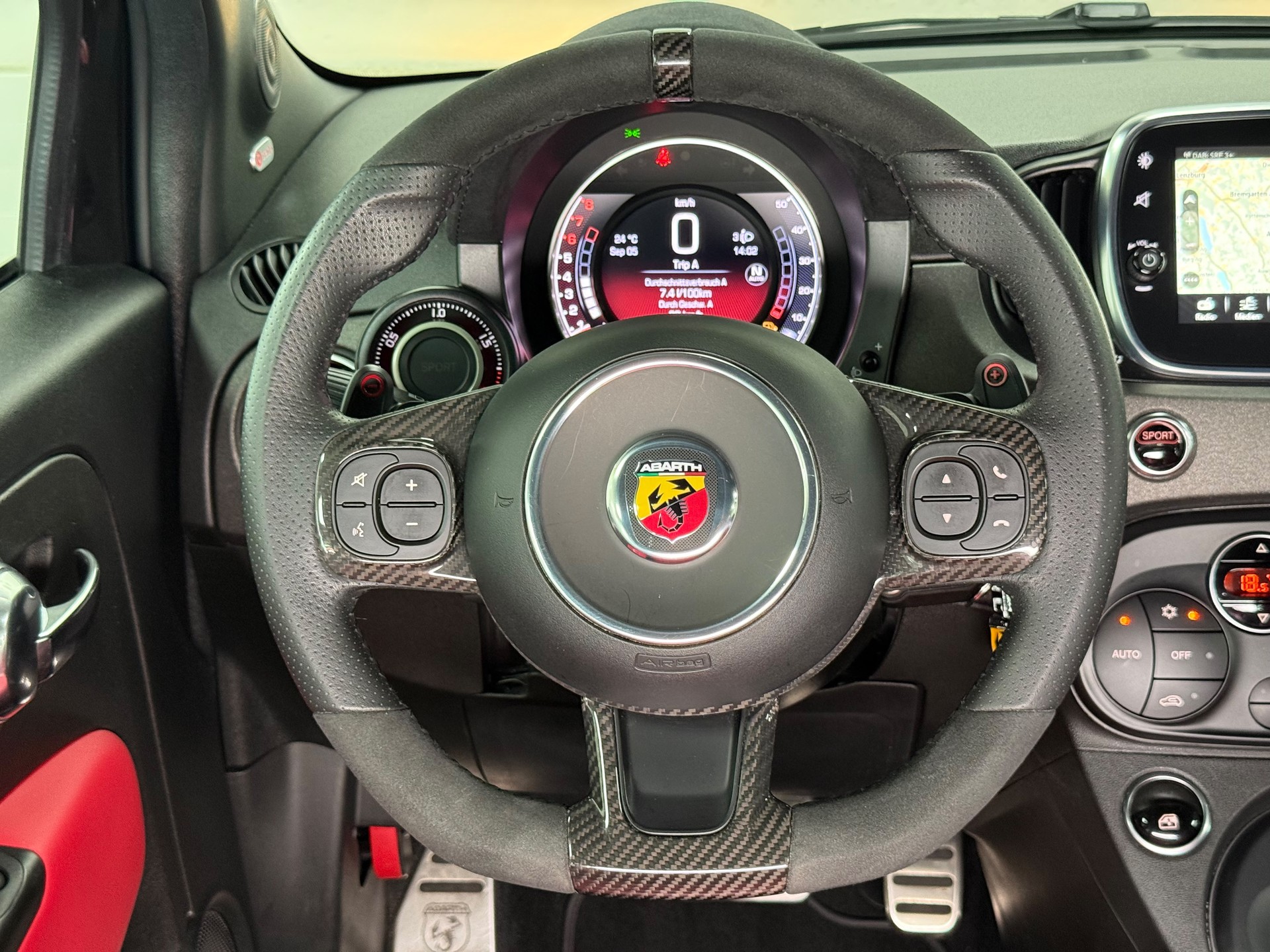 FIAT 595 1.4 16V Turbo Abarth Competizione Dualogic-image-16