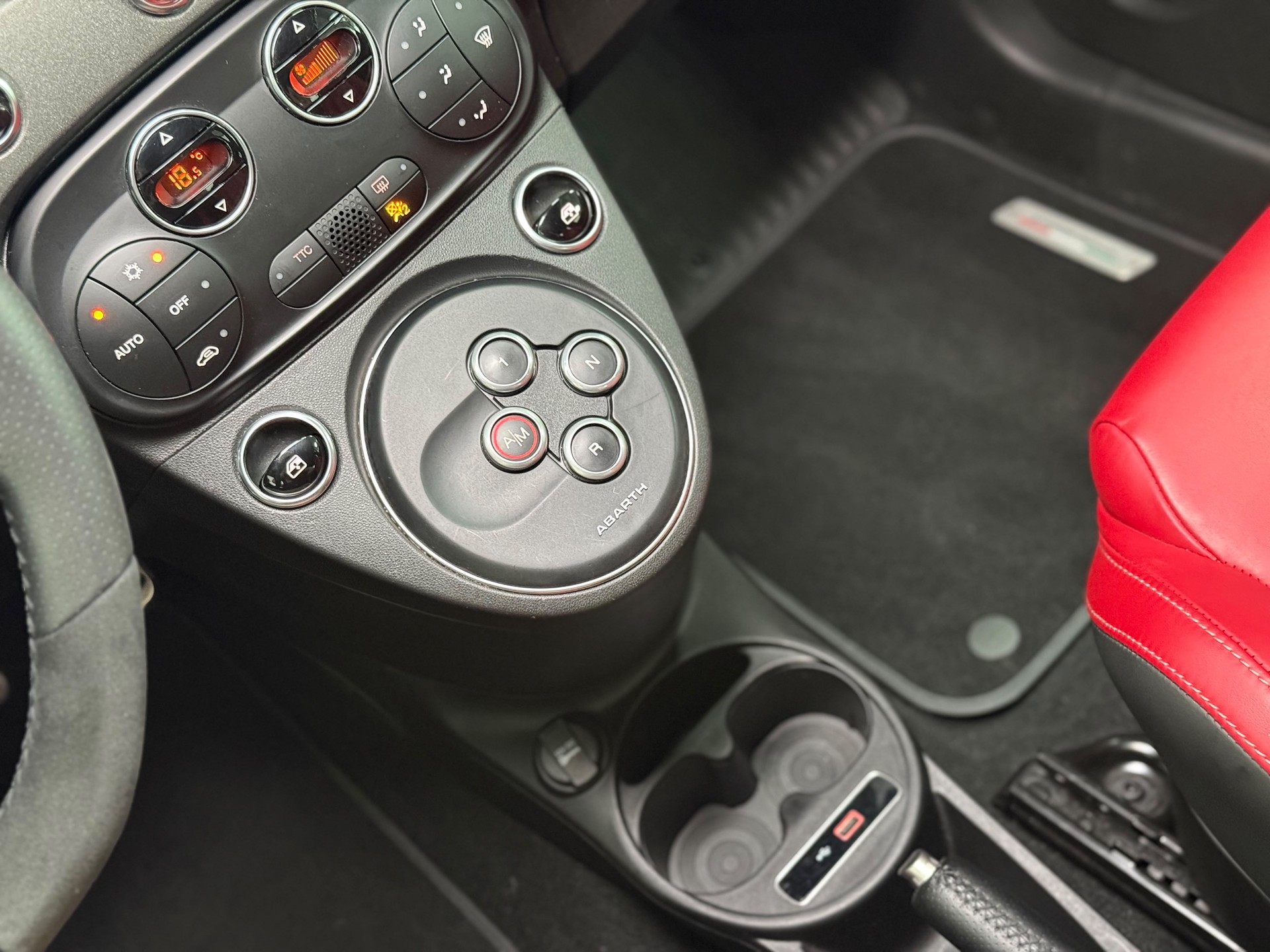 FIAT 595 1.4 16V Turbo Abarth Competizione Dualogic-image-20