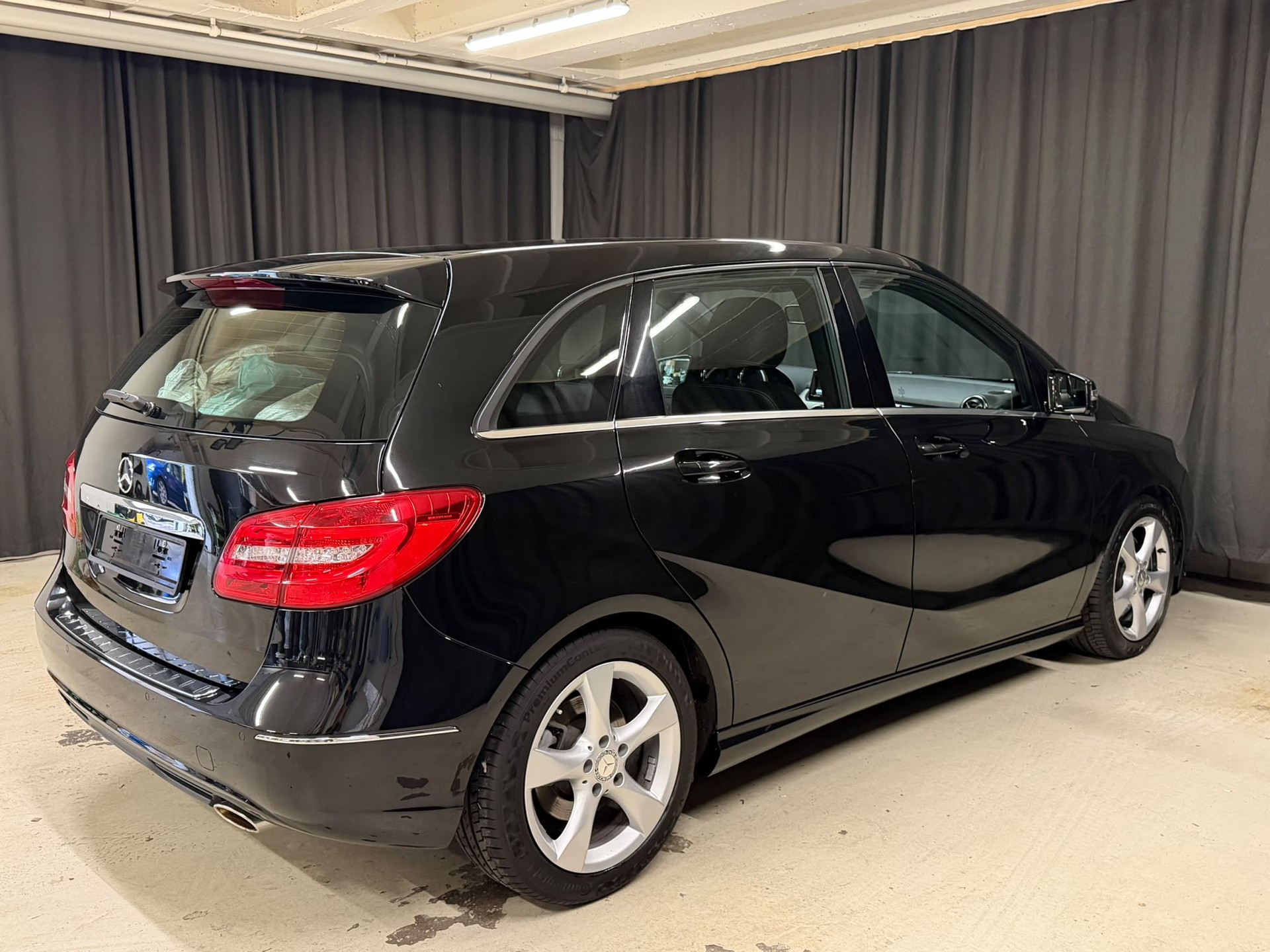 MERCEDES-BENZ B 250 7G-DCT-image-3