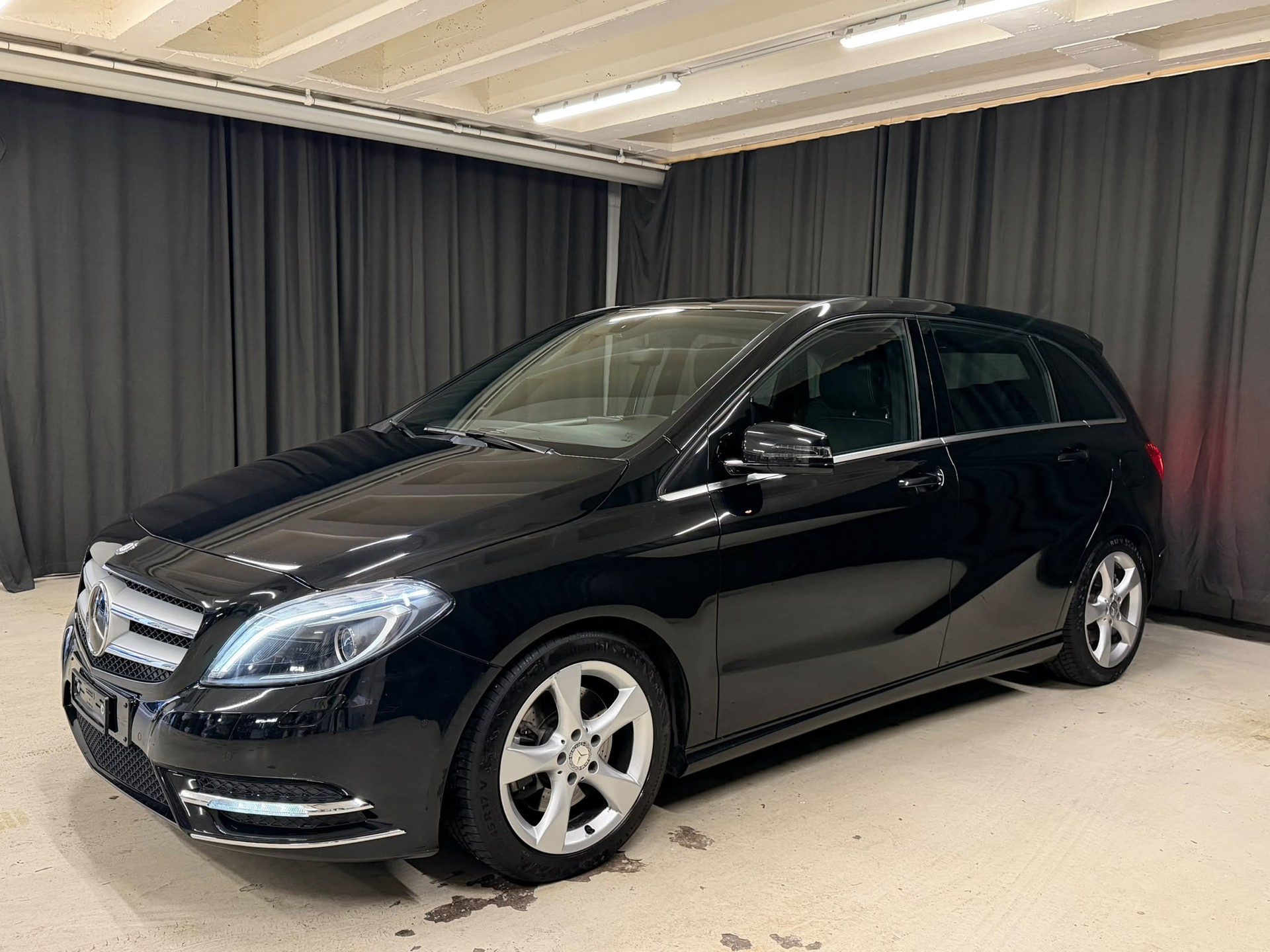 MERCEDES-BENZ B 250 7G-DCT-image-0