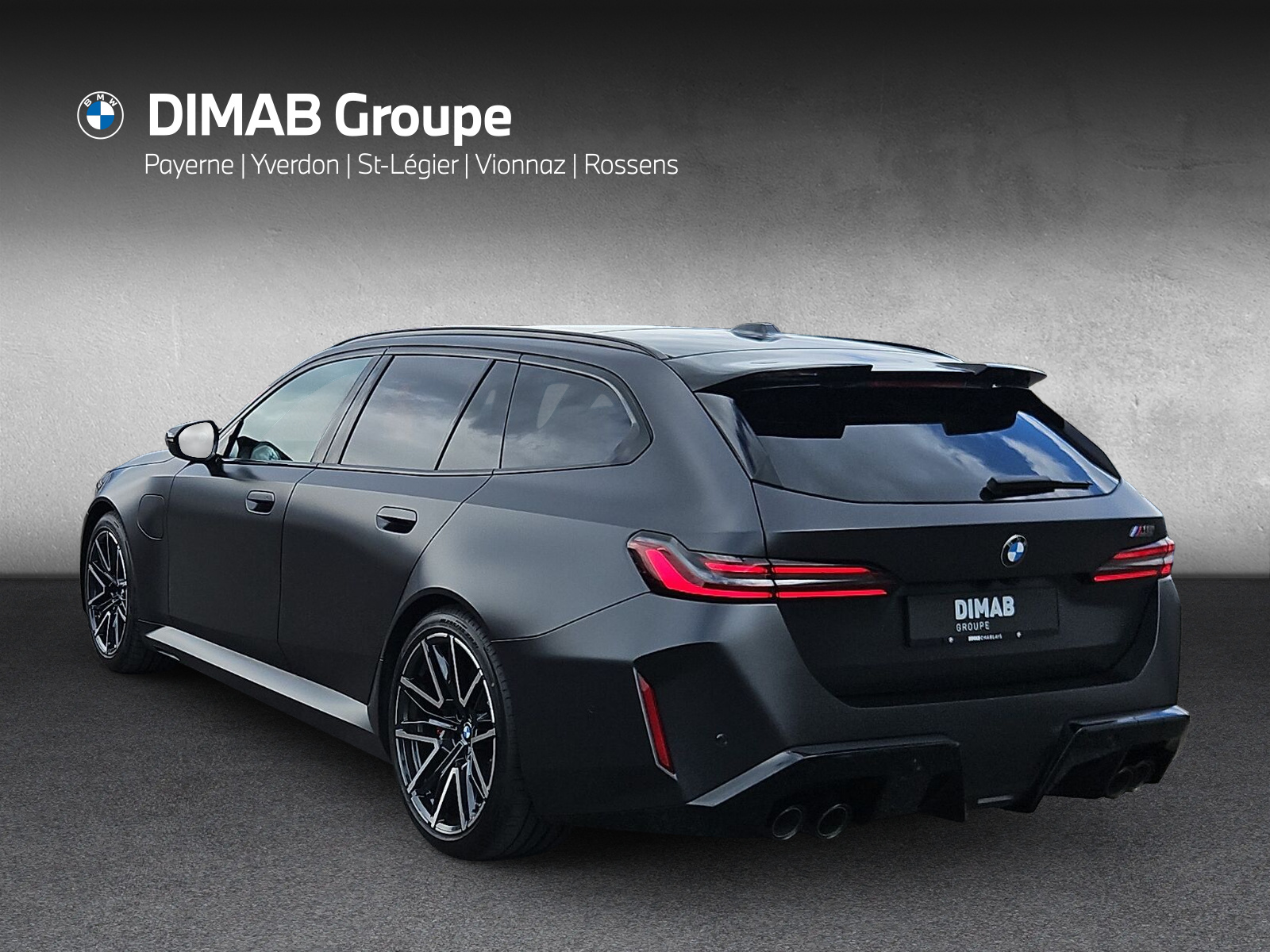 BMW M5 xDrive Touring-image-2
