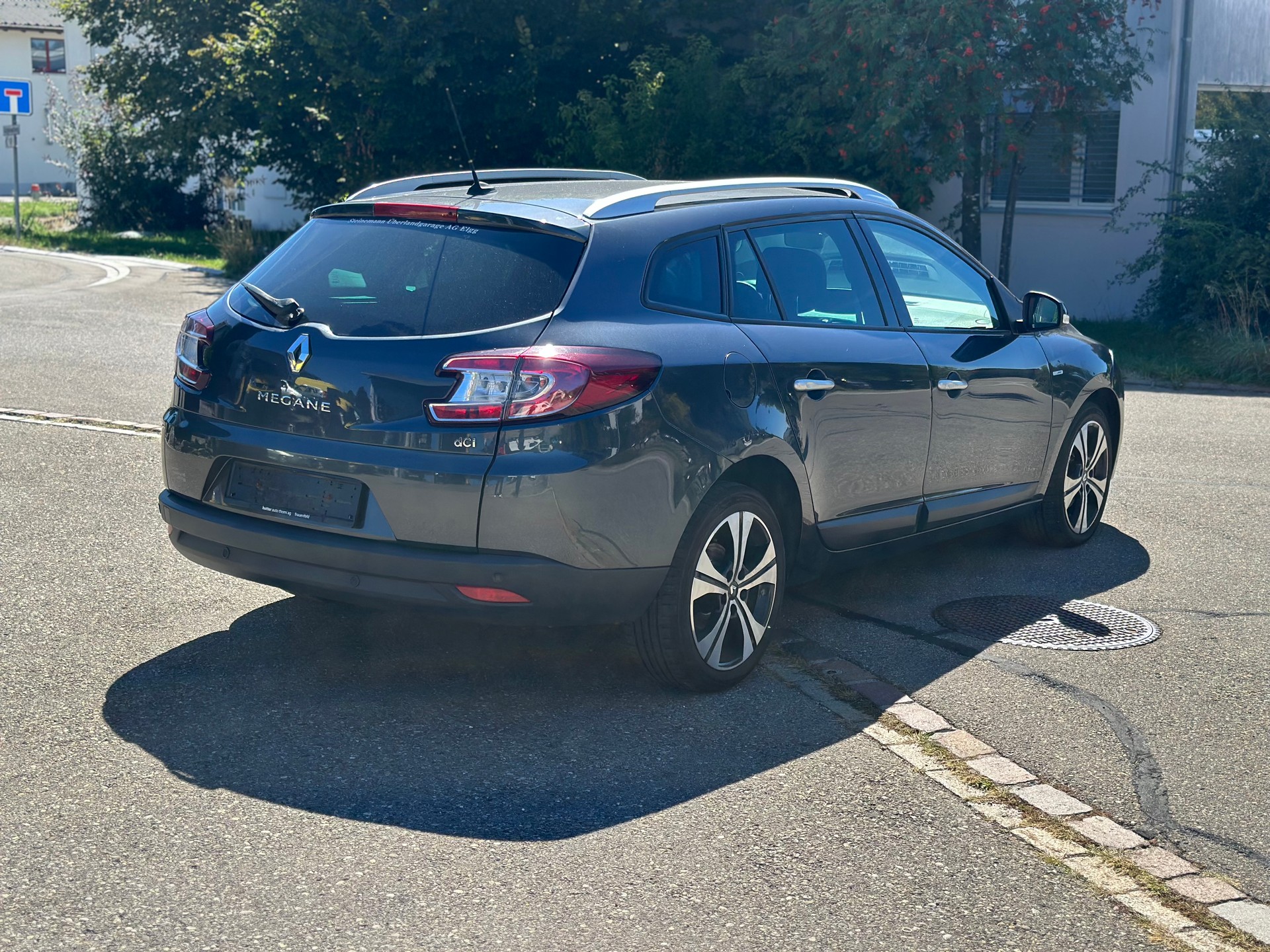 RENAULT Mégane Grandtour 1.5 dCi Bose EDC-image-5