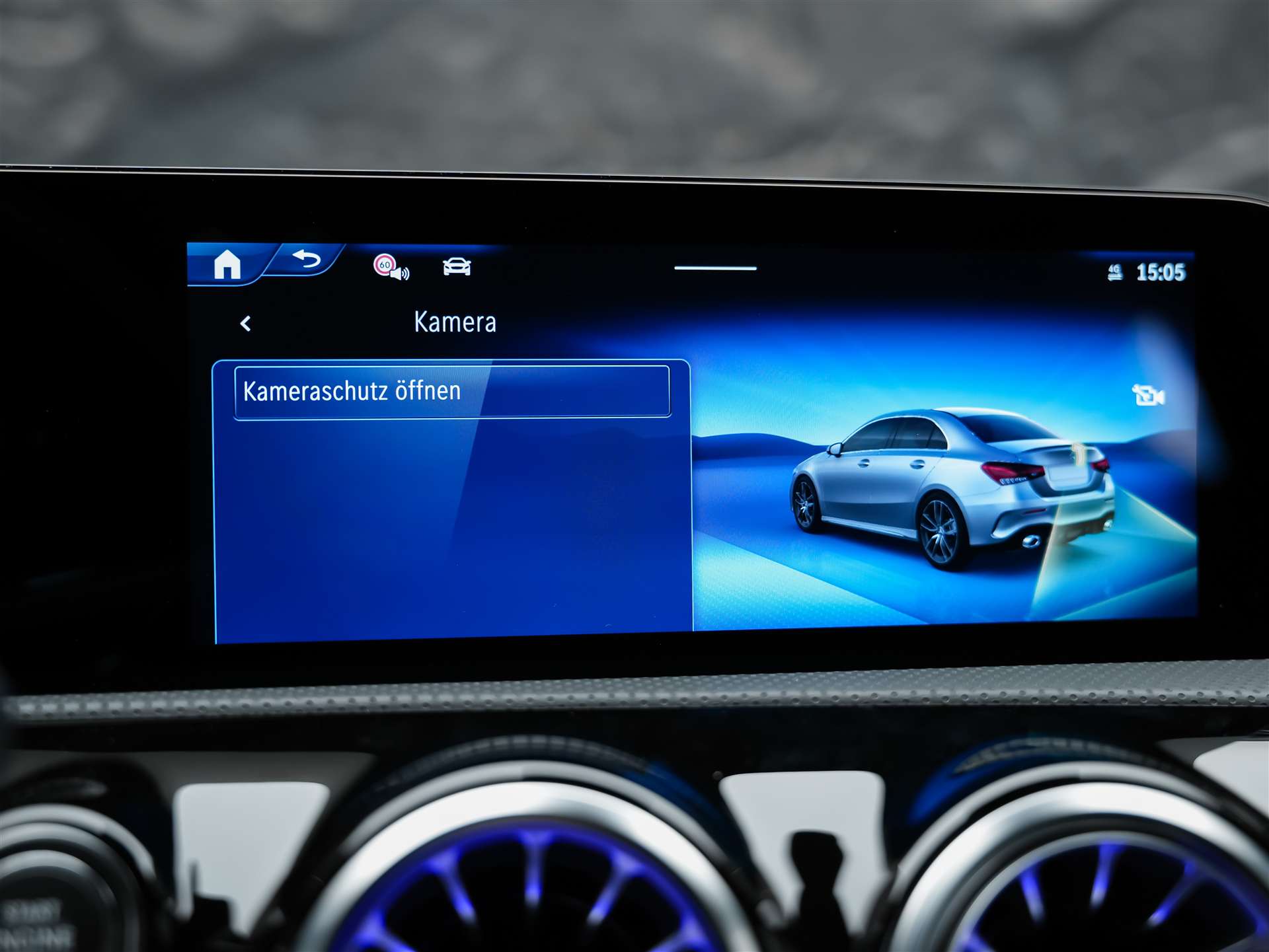 MERCEDES-BENZ A35 AMG 4Matic+ 8G-DCT *Limousine*Aero-Paket*Werksgarantie*Digital Light*-image-33