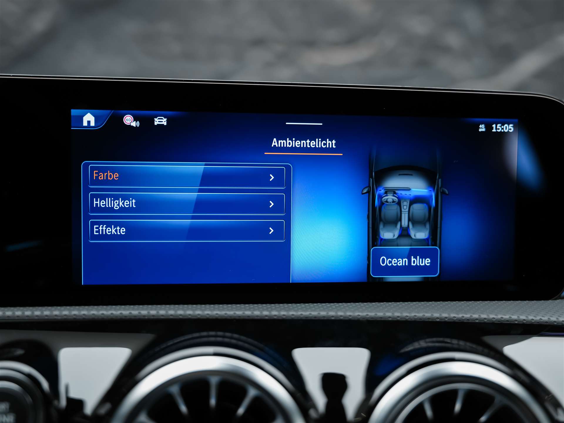 MERCEDES-BENZ A35 AMG 4Matic+ 8G-DCT *Limousine*Aero-Paket*Werksgarantie*Digital Light*-image-29
