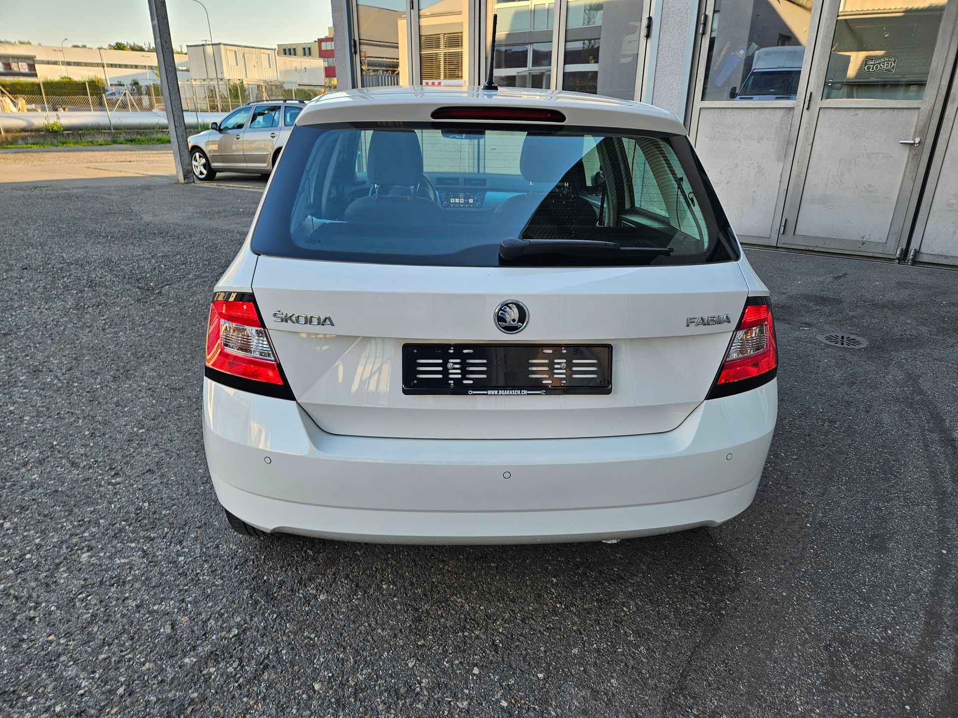 SKODA 1.0 TSI Ambition-image-2
