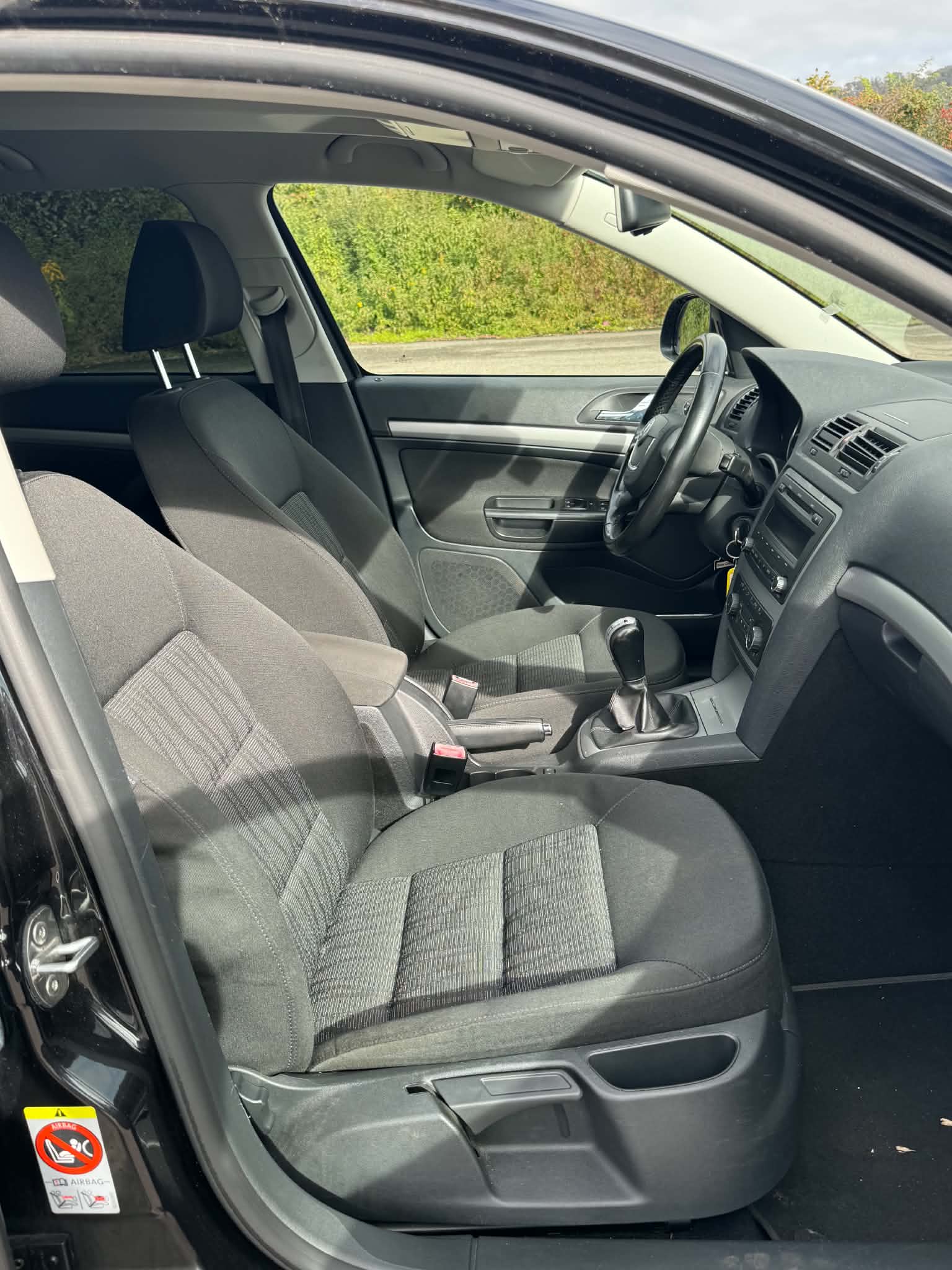SKODA Octavia Combi 1.8 TSI Swiss Adventure 4x4-image-3