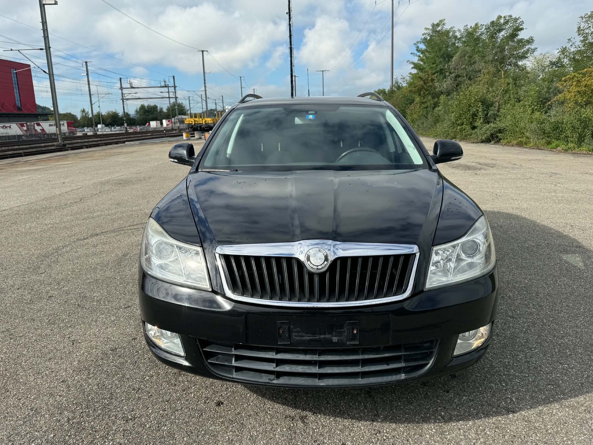 SKODA Octavia Combi 1.8 TSI Swiss Adventure 4x4-image-11
