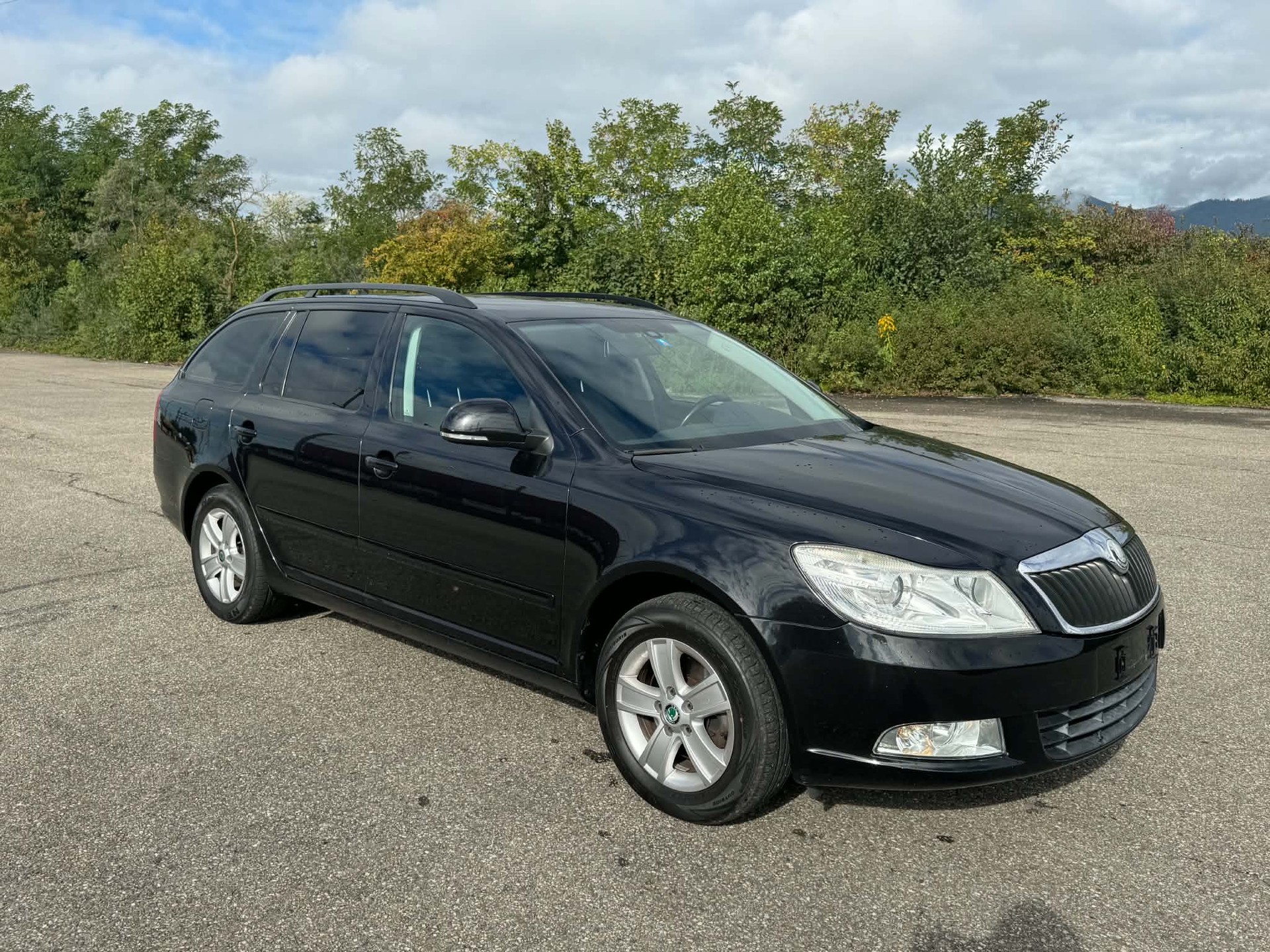 SKODA Octavia Combi 1.8 TSI Swiss Adventure 4x4-image-1