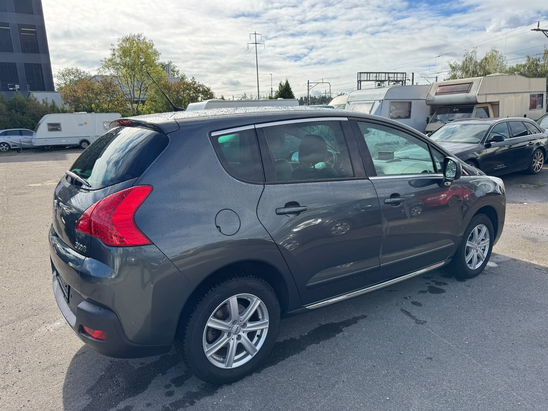 PEUGEOT 3008 1.6 16V T Platinum Tiptronic-image-6