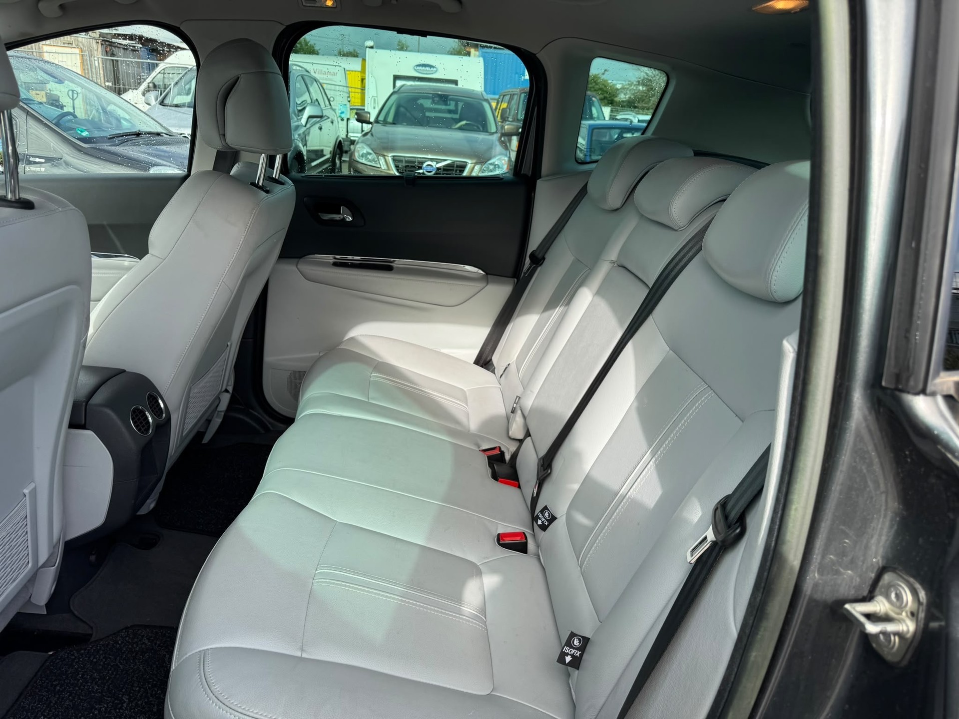 PEUGEOT 3008 1.6 16V T Platinum Tiptronic-image-13