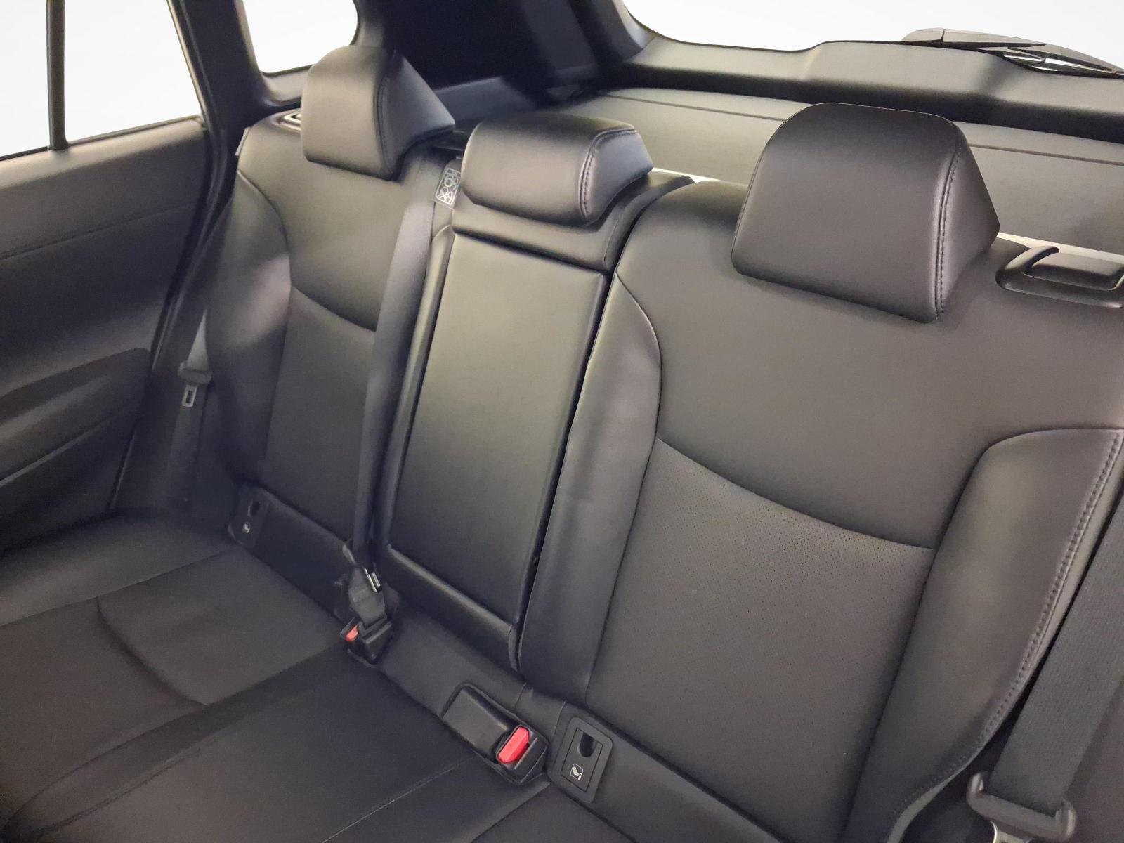 TOYOTA Corolla Cross 2.0 HSD Premium AWD-i-image-10