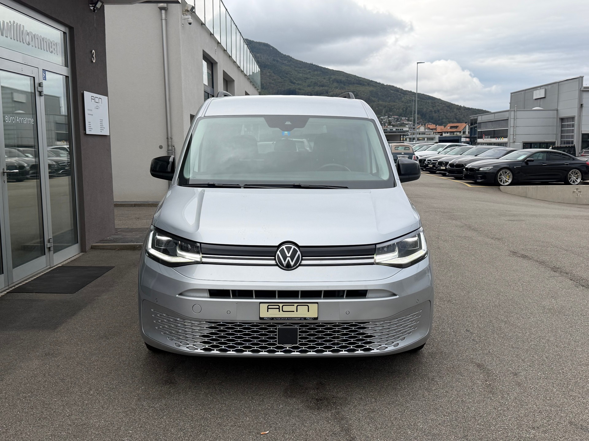 VW Caddy Maxi 2.0 TDI Life DSG-image-1