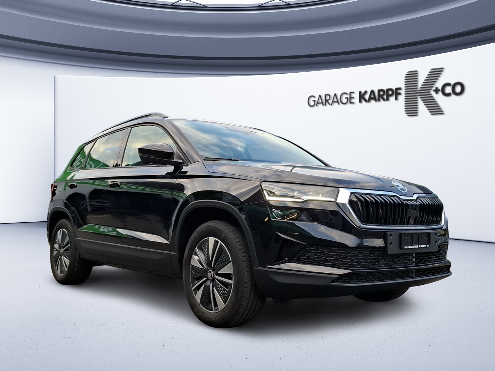 SKODA Karoq 2.0 TDI CR Dynamic 4x4 DSG-image-6