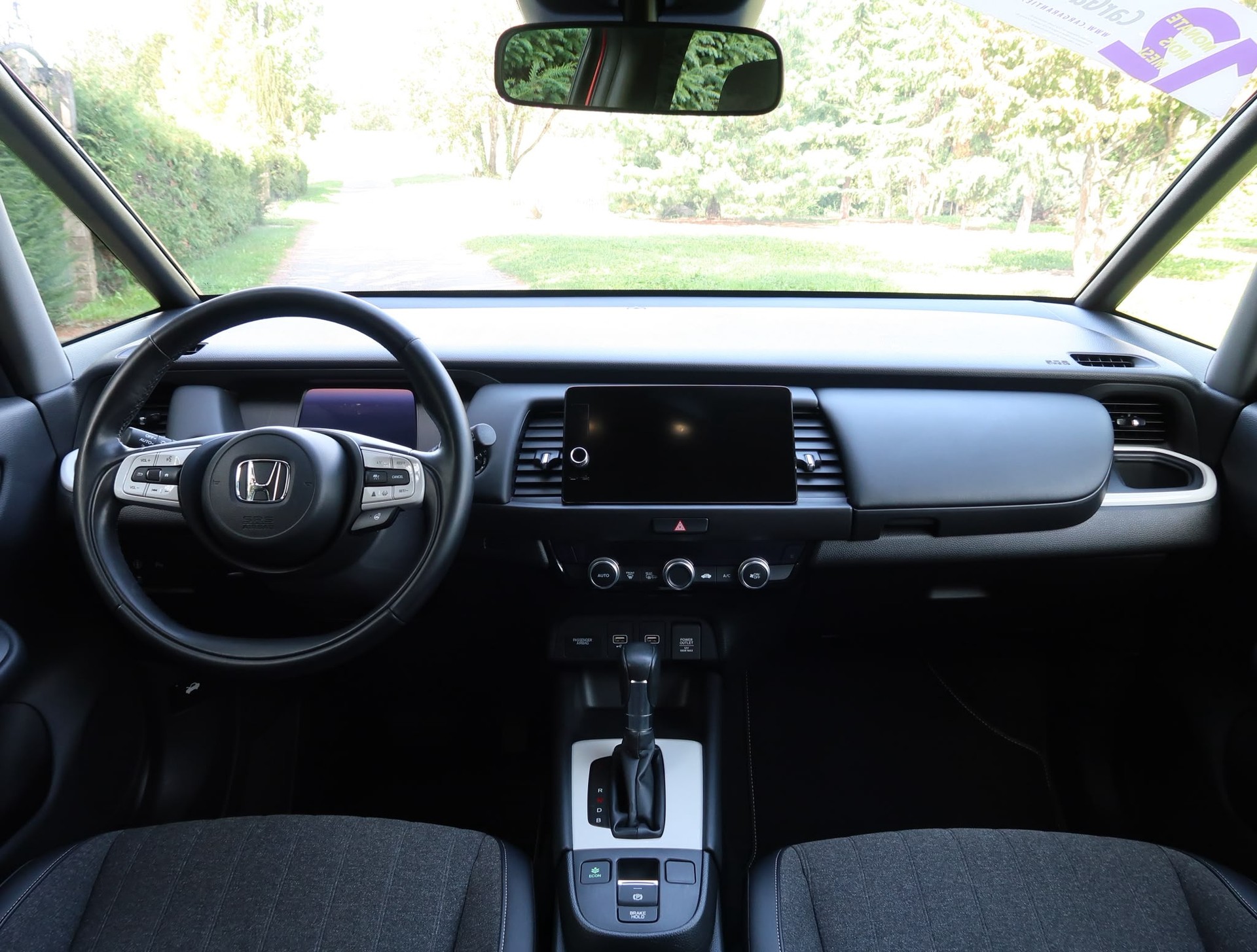 HONDA Jazz 1.5i-MMD Executive E-CVT-image-9