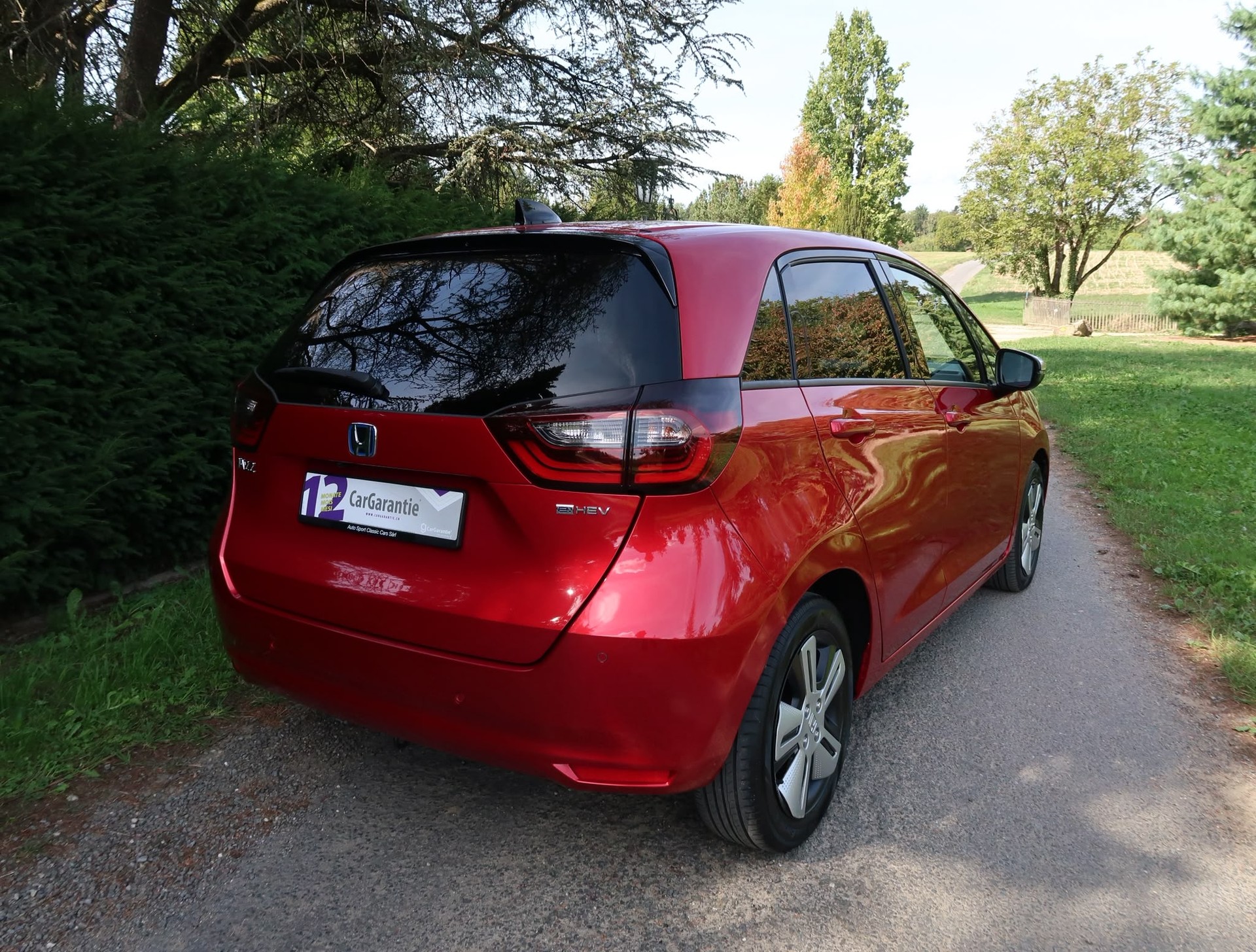 HONDA Jazz 1.5i-MMD Executive E-CVT-image-4