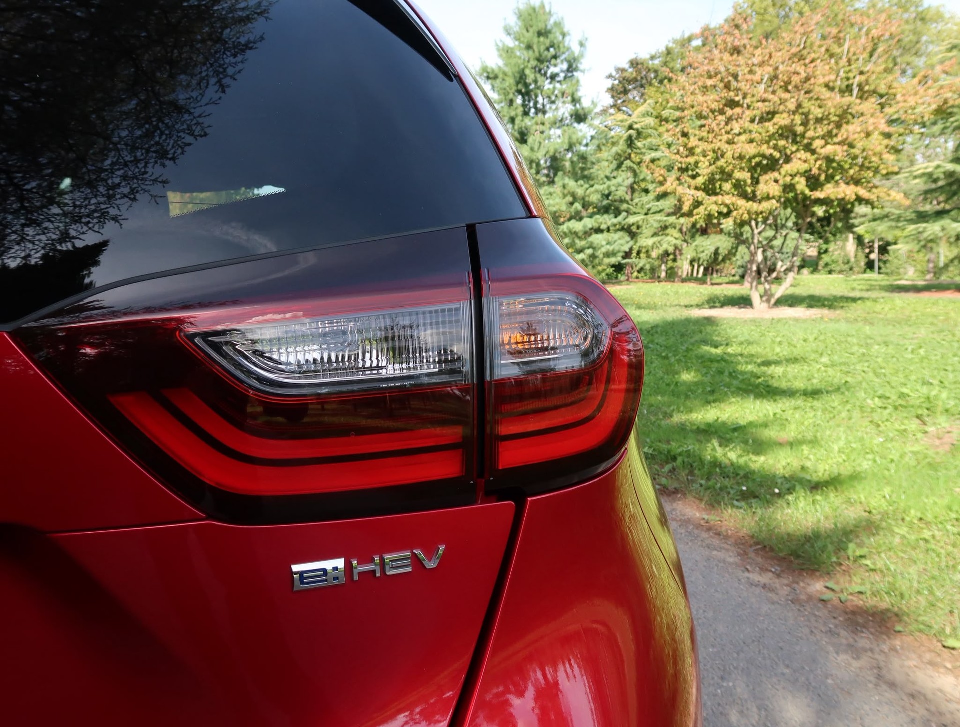 HONDA Jazz 1.5i-MMD Executive E-CVT-image-8