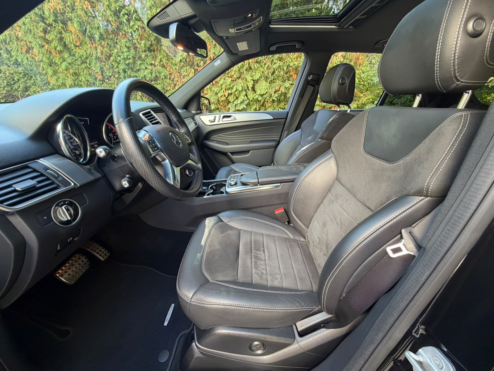MERCEDES-BENZ ML 350 BlueTEC AMG Line Executive 4Matic 7G-Tronic-image-9