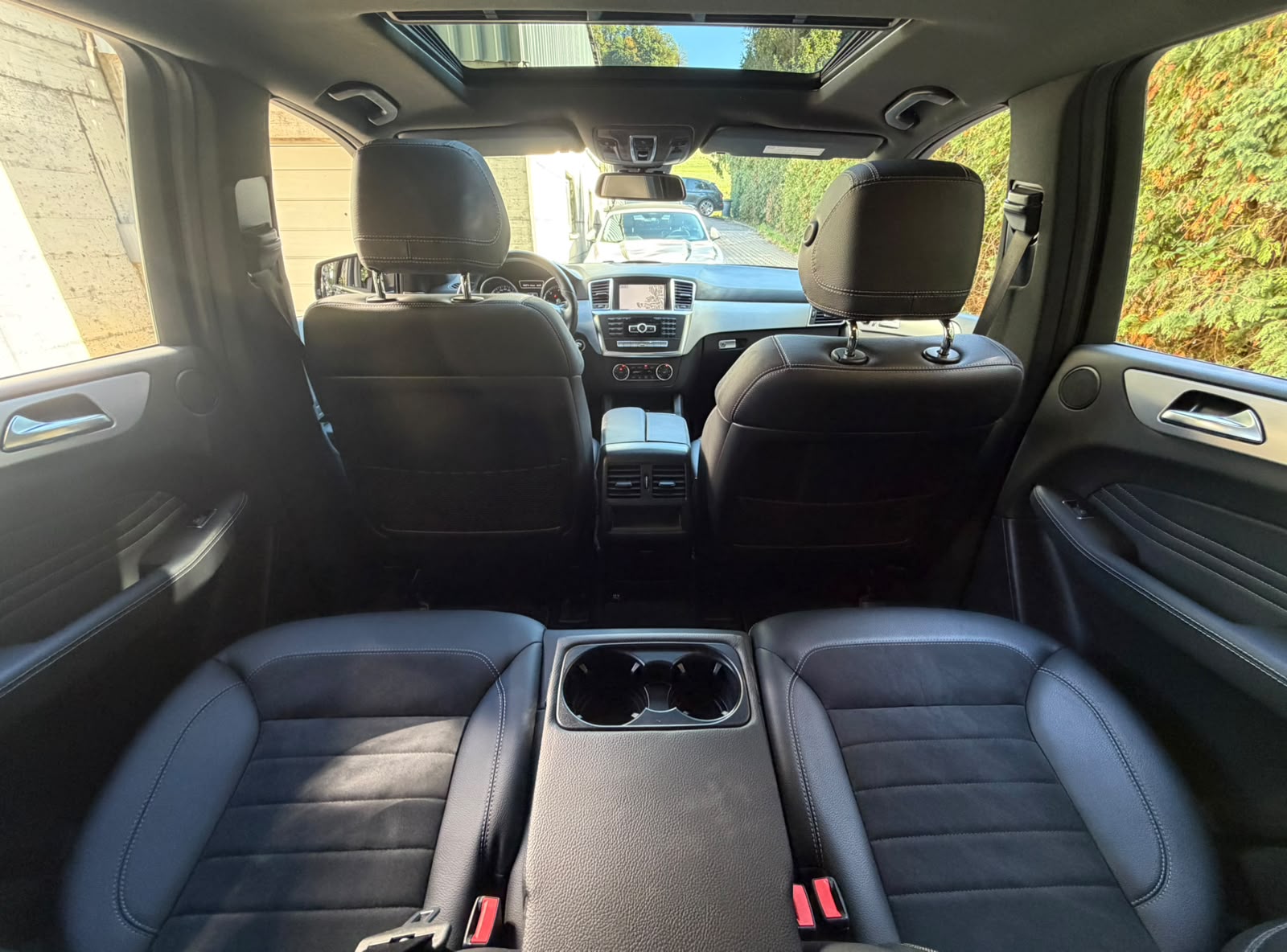 MERCEDES-BENZ ML 350 BlueTEC AMG Line Executive 4Matic 7G-Tronic-image-21