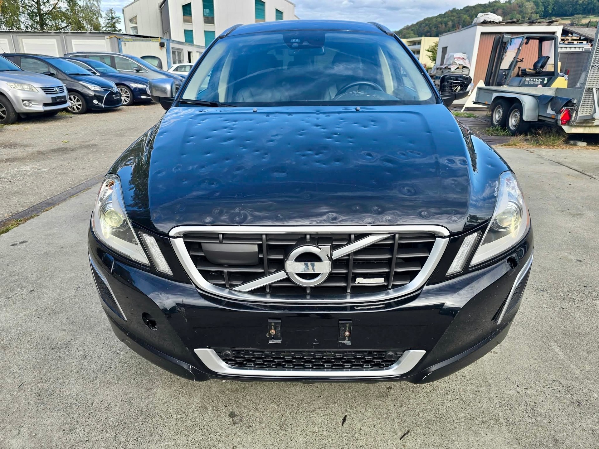 VOLVO XC60 D5 AWD R-Design Geartronic-image-6