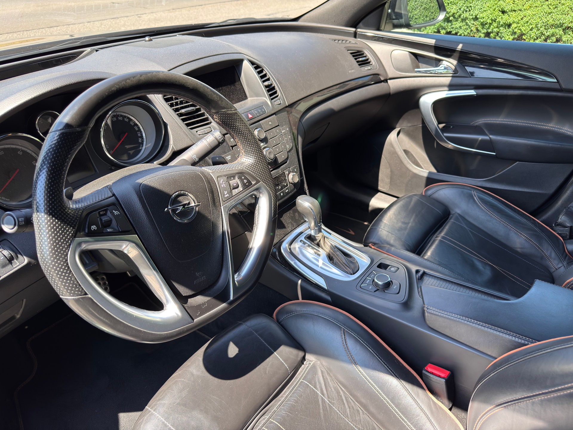 OPEL 2.0 CDTi 195 4x4 Anniv. S/S-image-3