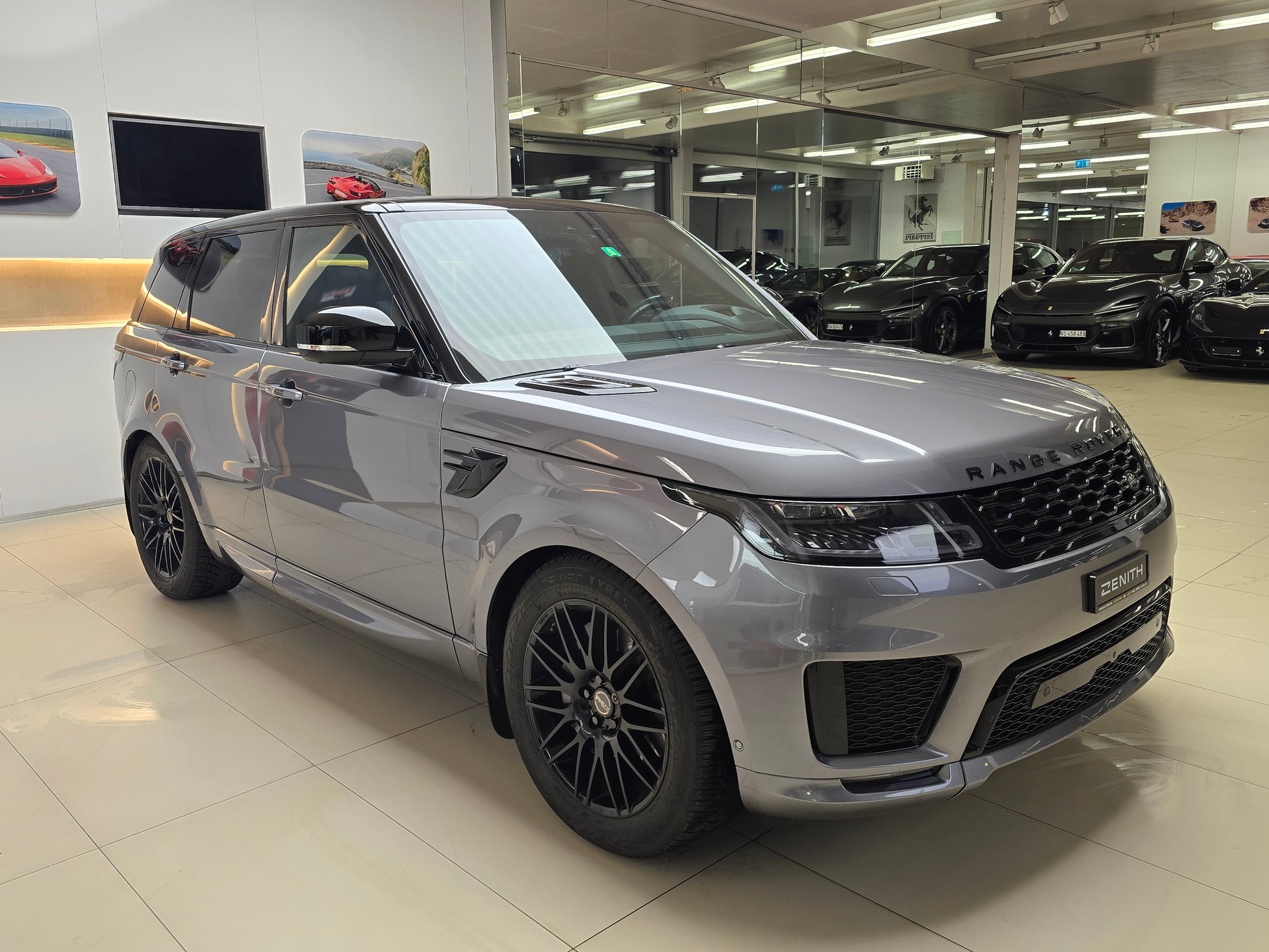 LAND ROVER Range Rover Sport 3.0 SDV6 SE Automatic-image-3