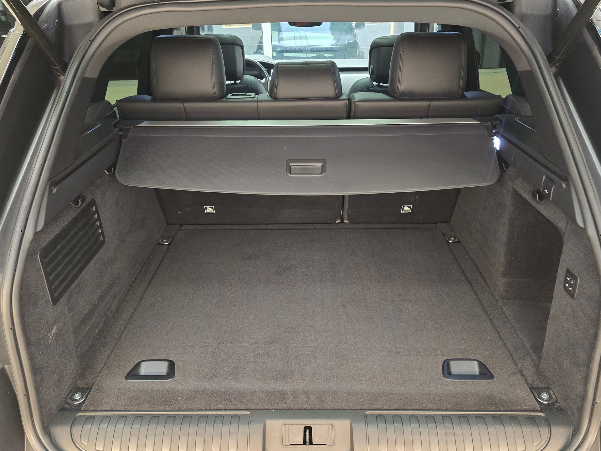LAND ROVER Range Rover Sport 3.0 SDV6 SE Automatic-image-15