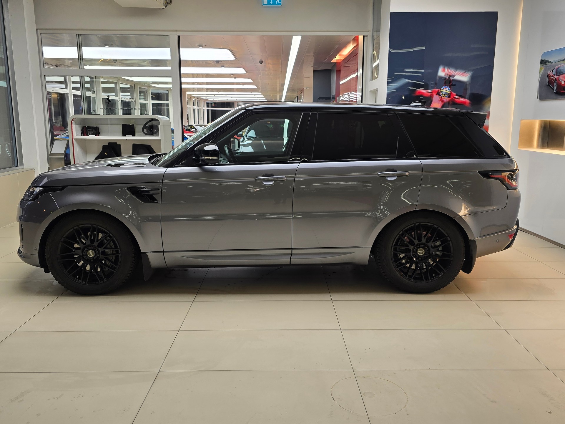 LAND ROVER Range Rover Sport 3.0 SDV6 SE Automatic-image-8