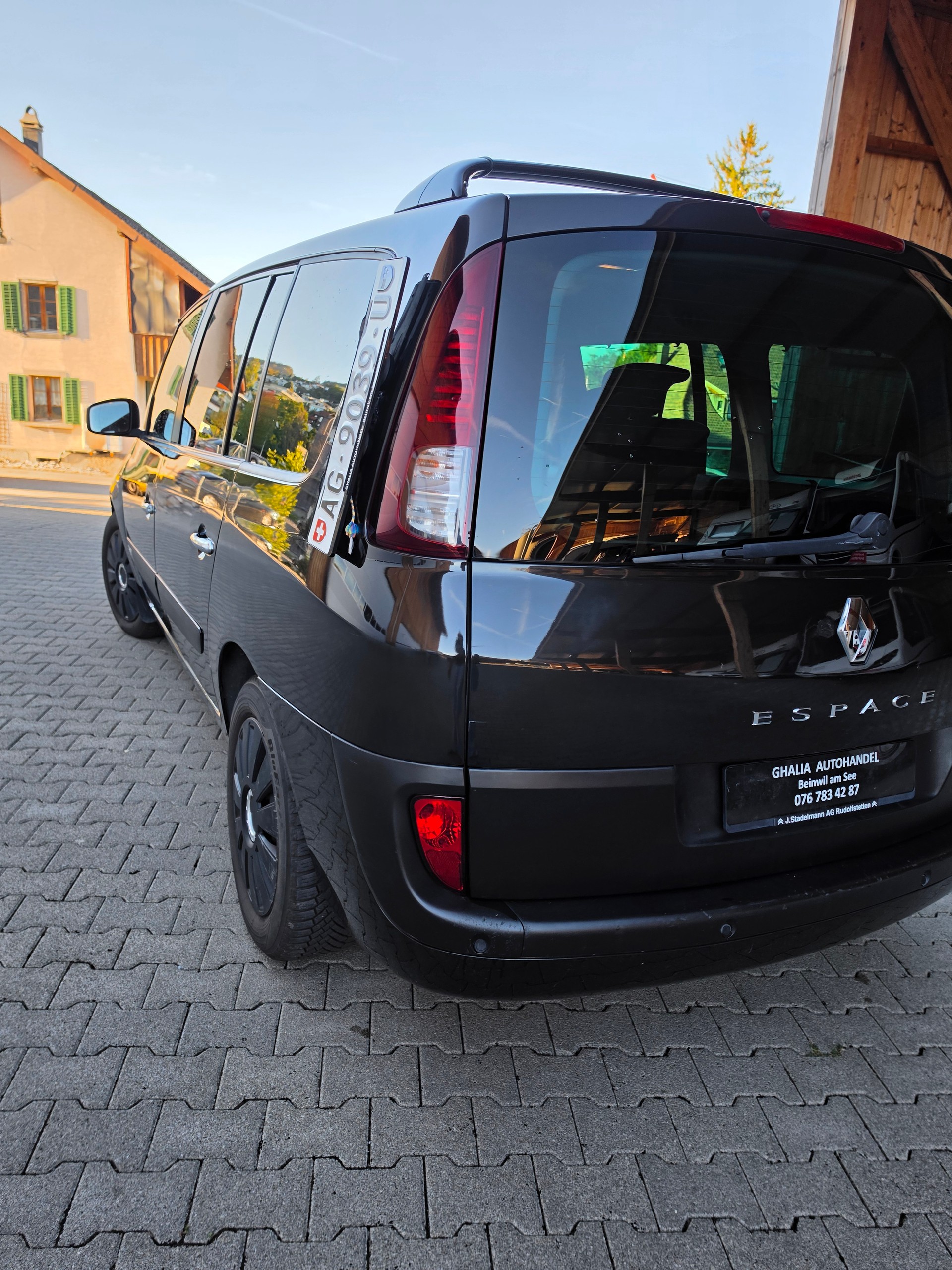 RENAULT Espace 2.0 dCi Dynamique Automatic-image-8