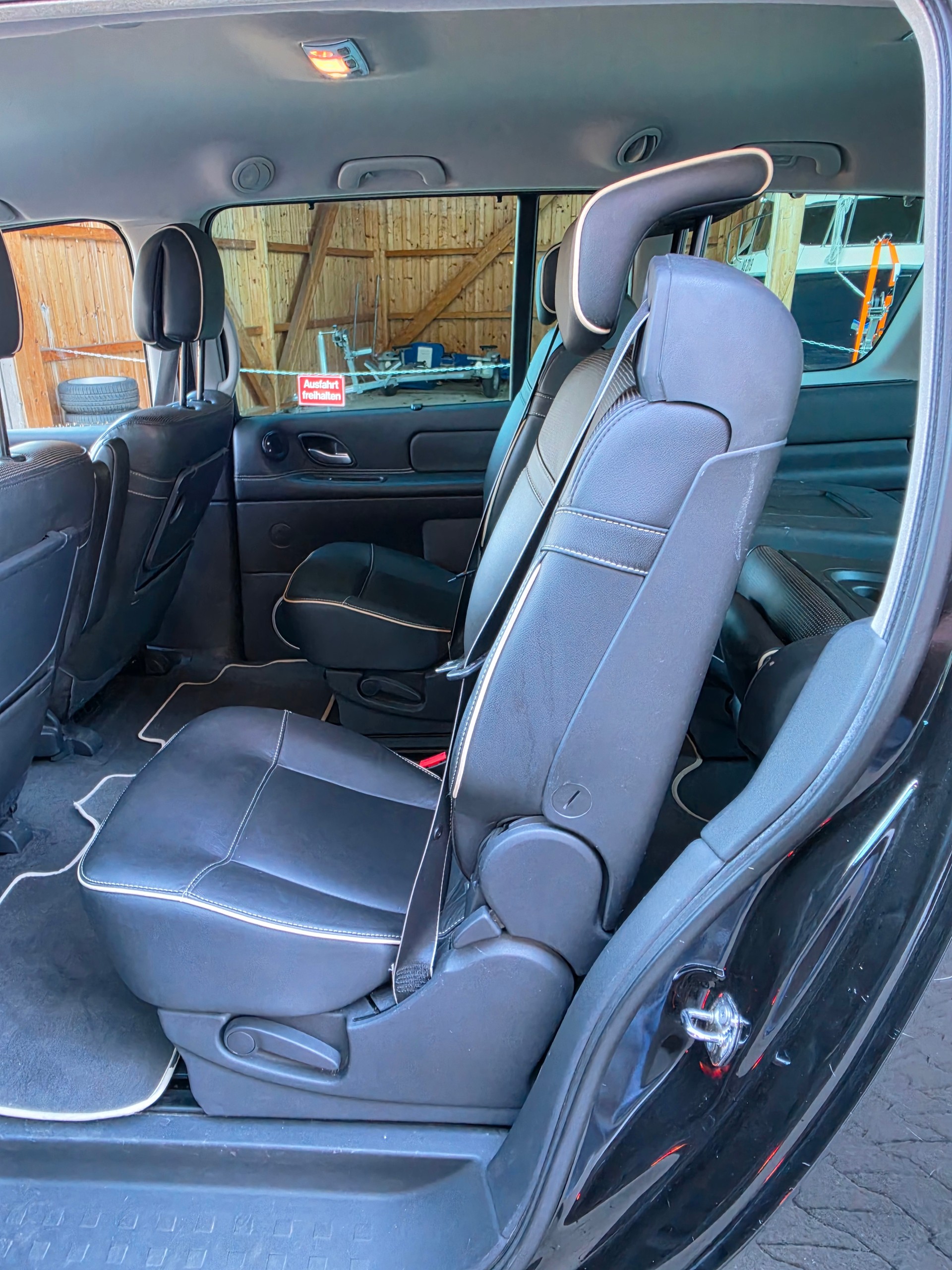 RENAULT Espace 2.0 dCi Dynamique Automatic-image-12