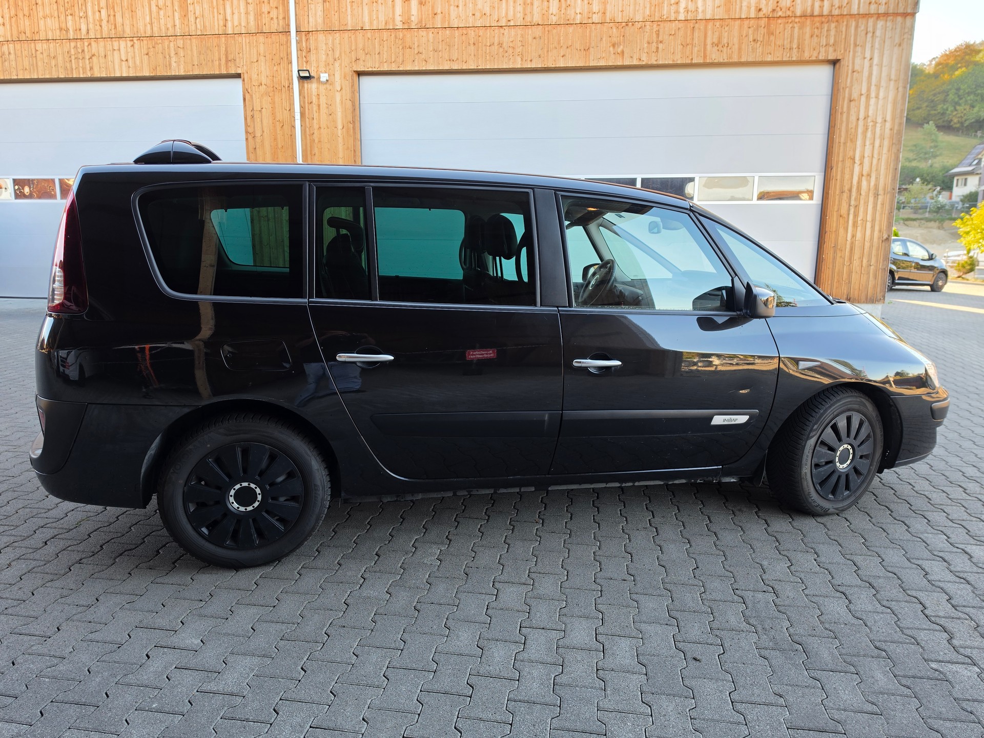 RENAULT Espace 2.0 dCi Dynamique Automatic-image-4