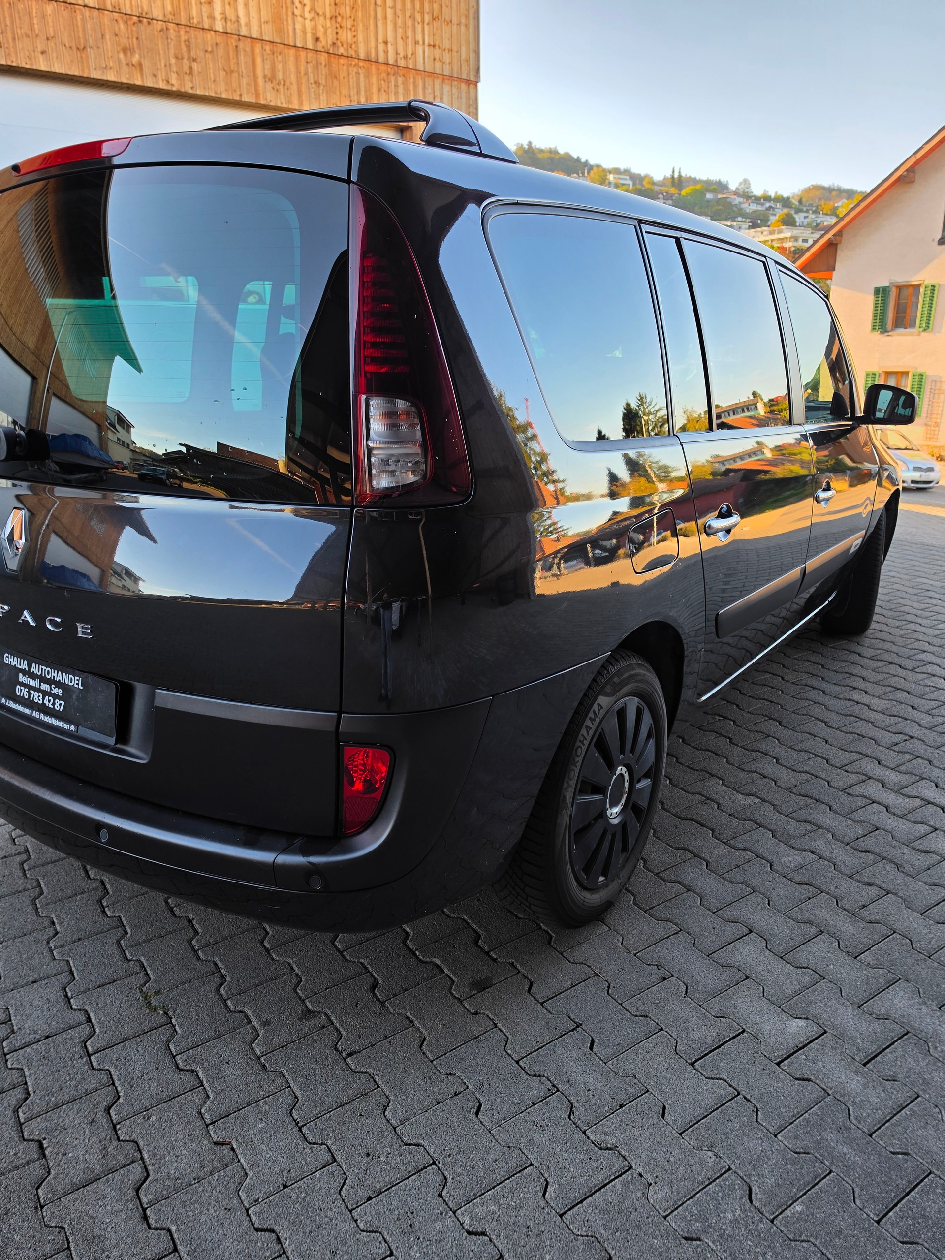 RENAULT Espace 2.0 dCi Dynamique Automatic-image-6