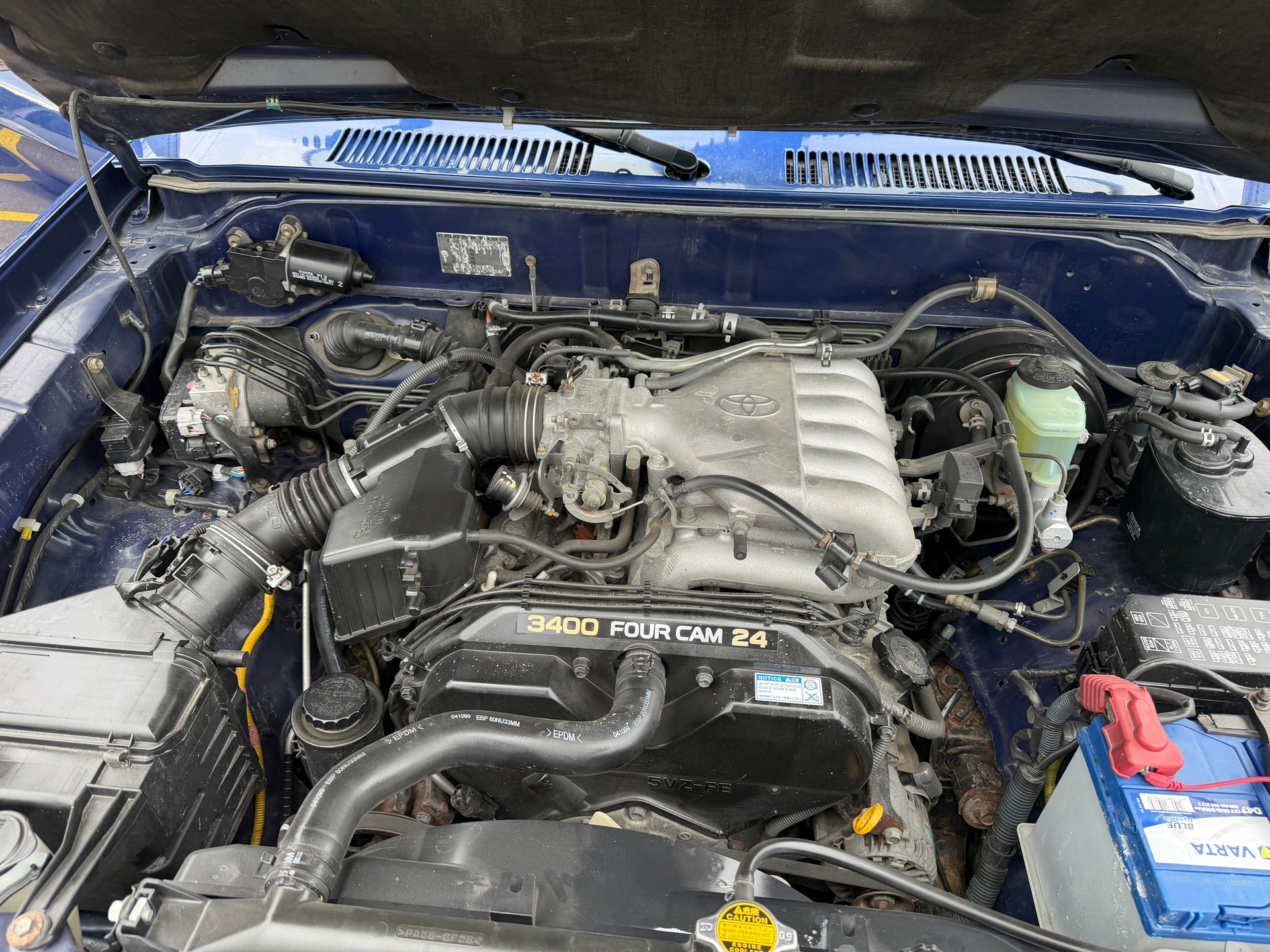 TOYOTA Land Cruiser 300 3.4 V6 Saloon-image-13