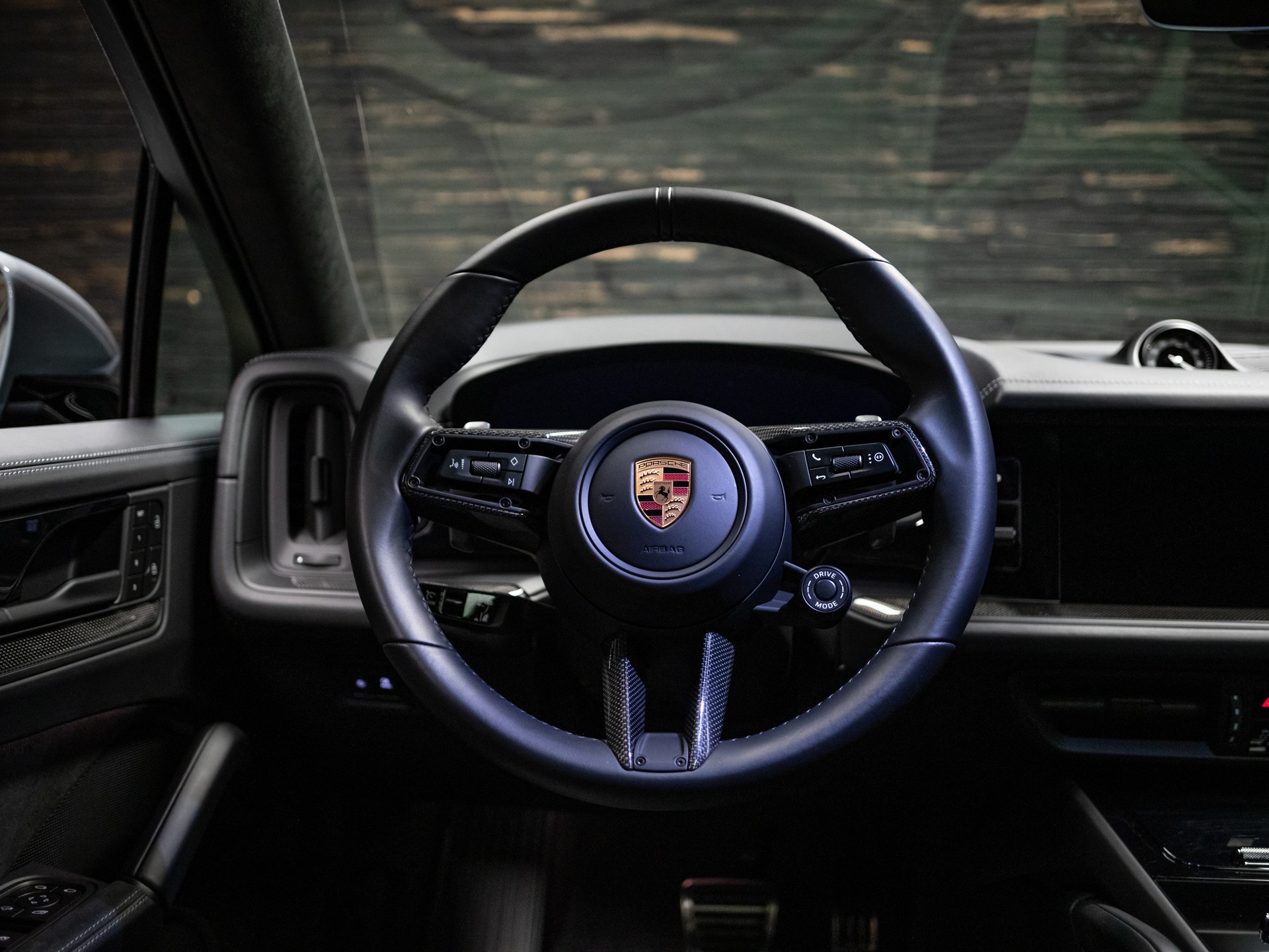 PORSCHE Cayenne Coupé GTS Tiptronic-image-25