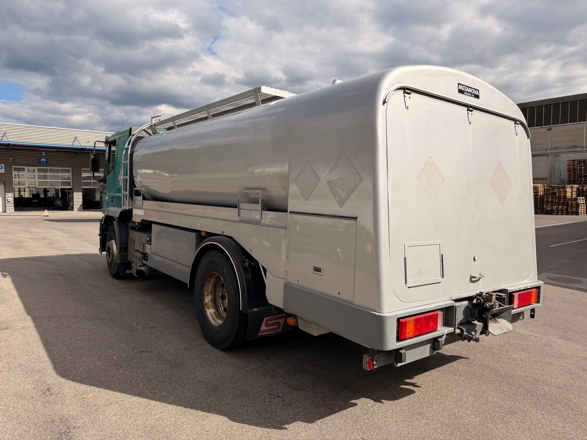 IVECO 190E43-image-9