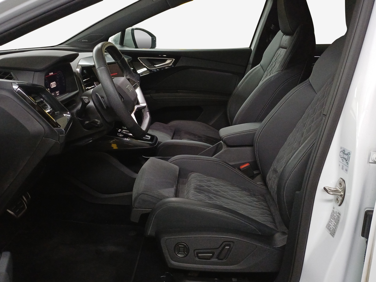 AUDI Q4 Sportback e-tron 50 quattro-image-7